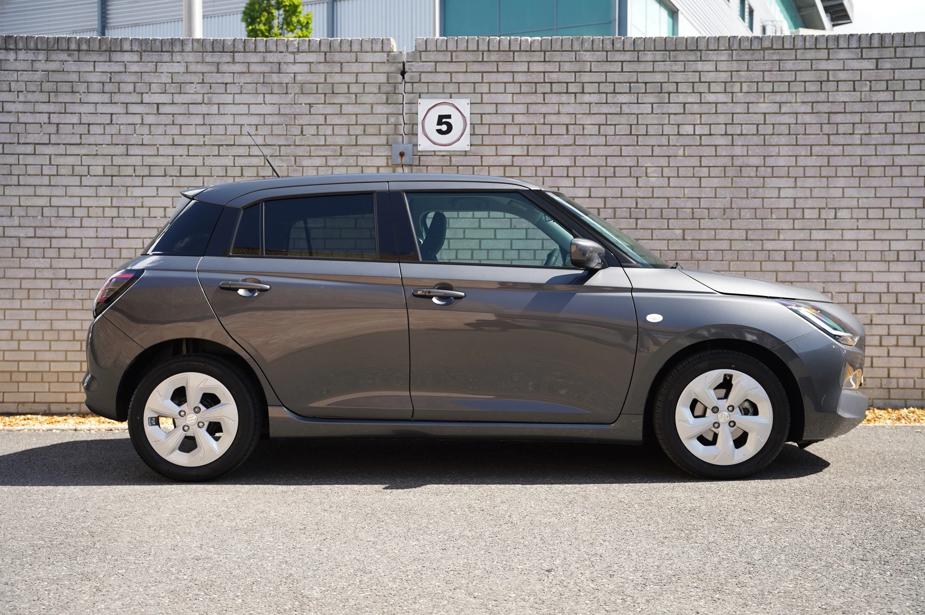 Suzuki Swift 1.2 Mild Hybrid Motion 5dr CVT