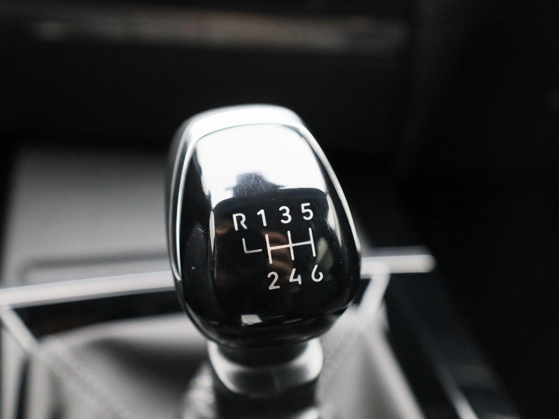 Opel-Astra-image-18
