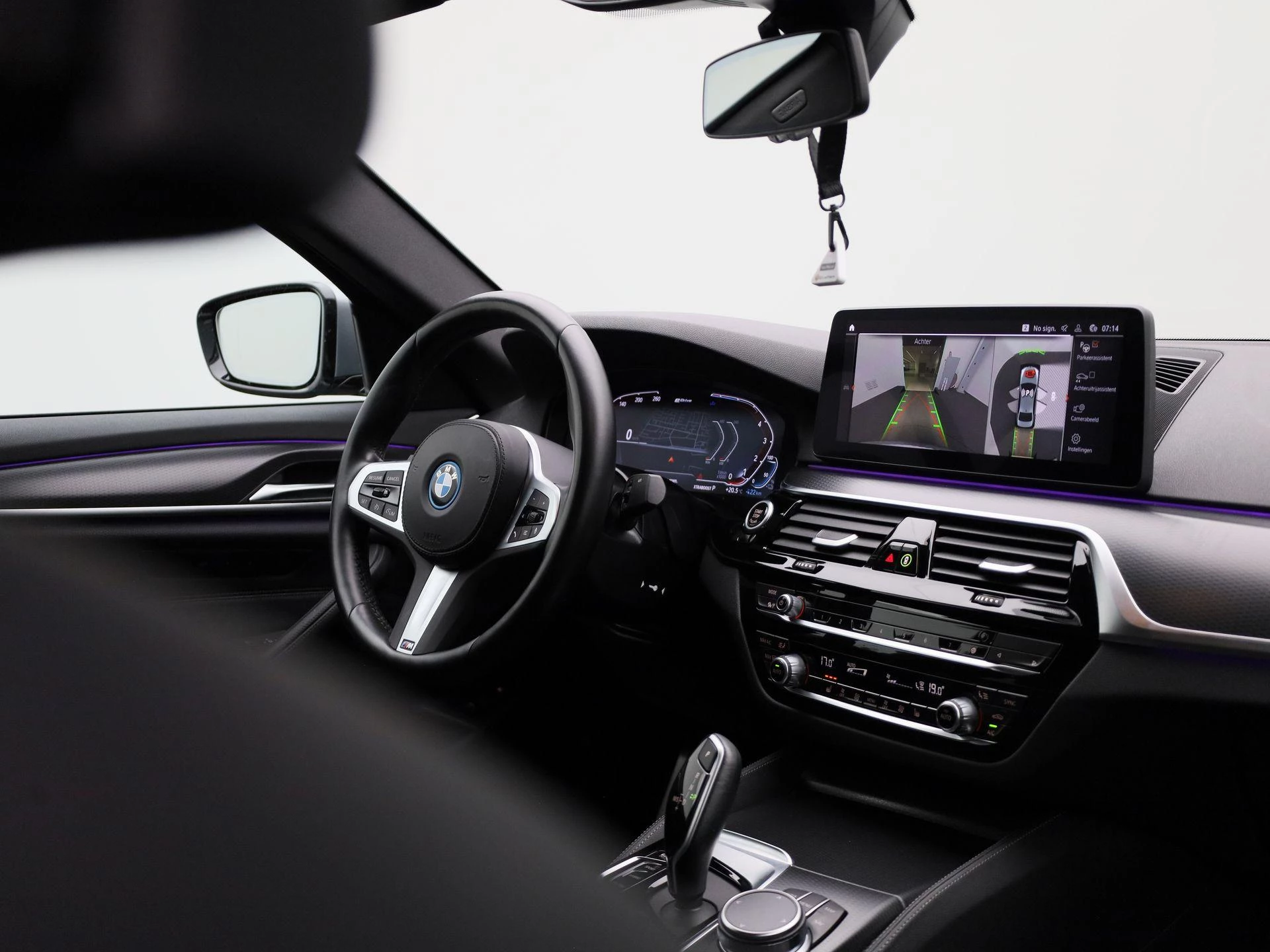 BMW-5 Serie-image-45