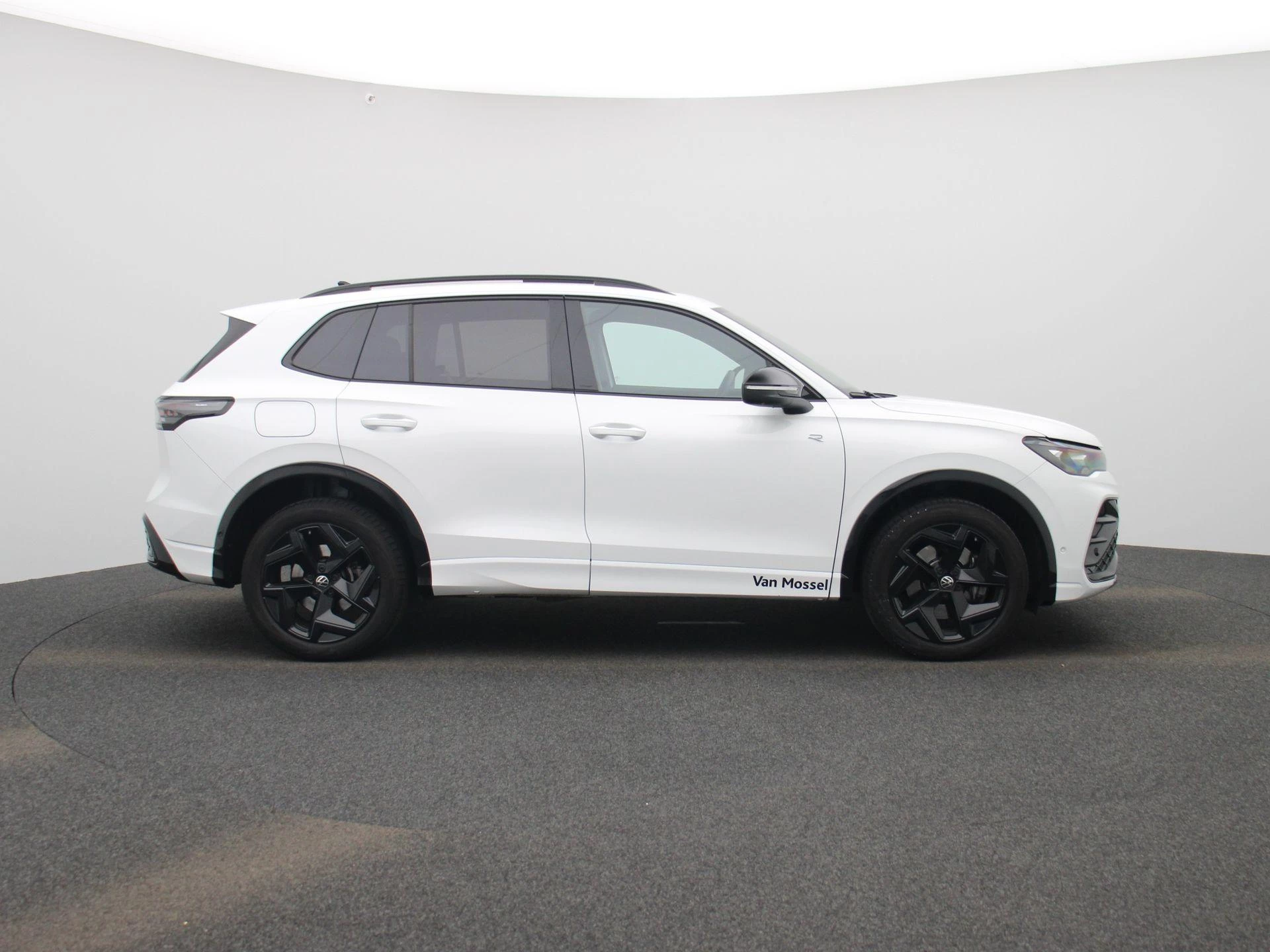 Volkswagen Tiguan 1.5 eHybrid R-Line Edition 272 PK