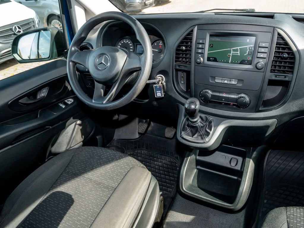 Mercedes-Benz-Vito 114-image-8