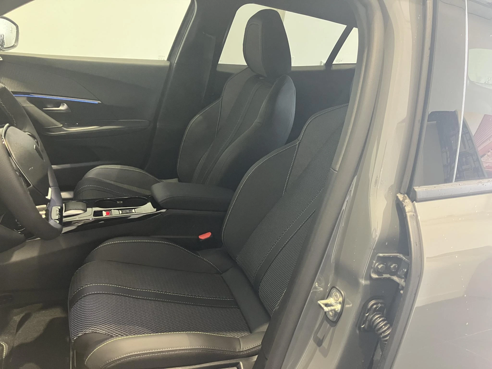 Peugeot-2008-image-13