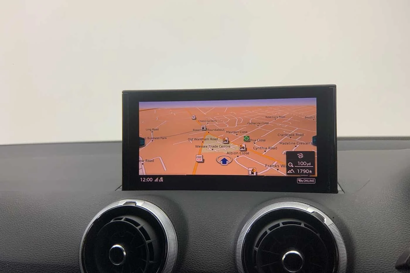 Audi-Q2-image-13
