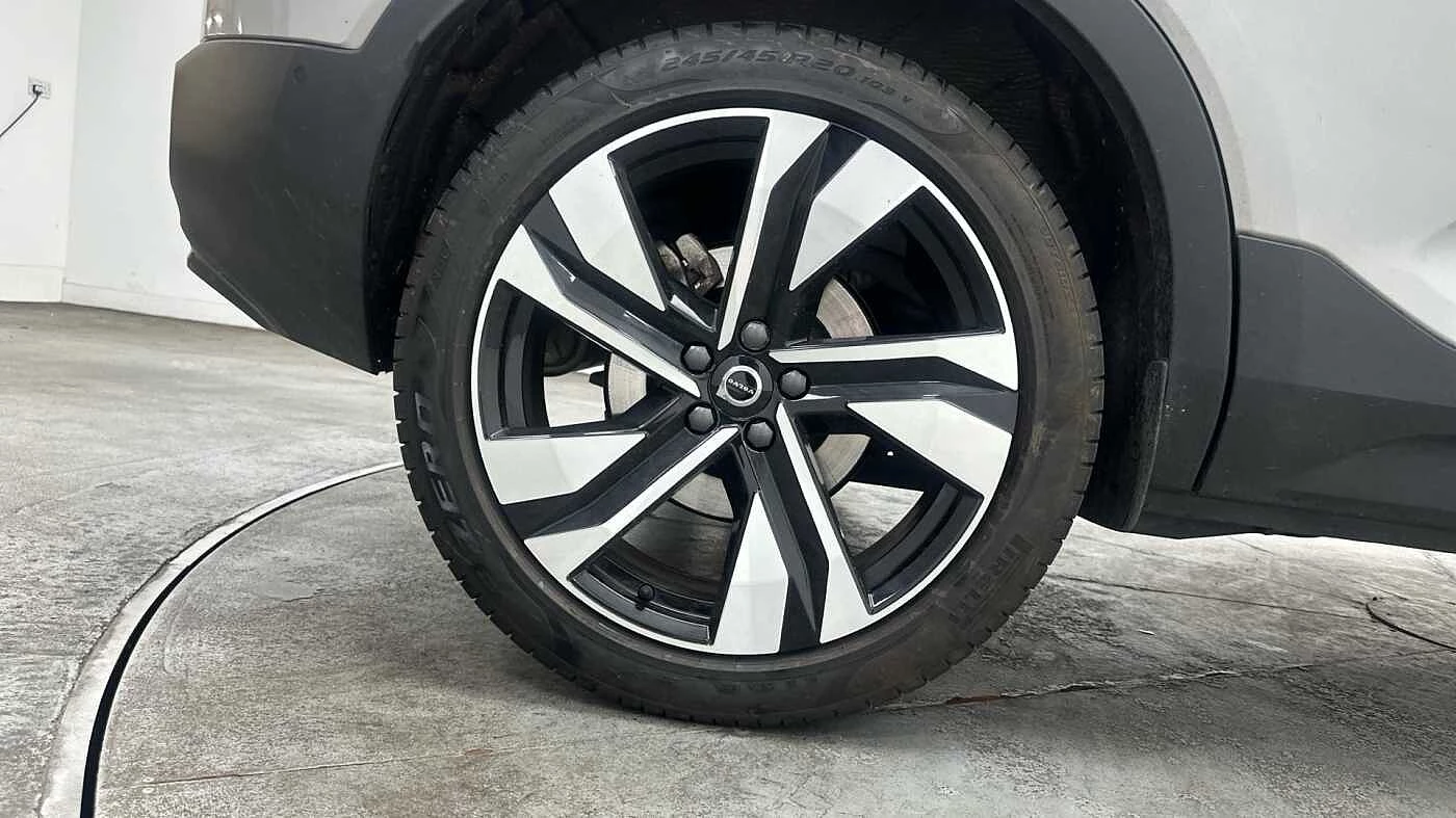 Volvo-XC40-image-10