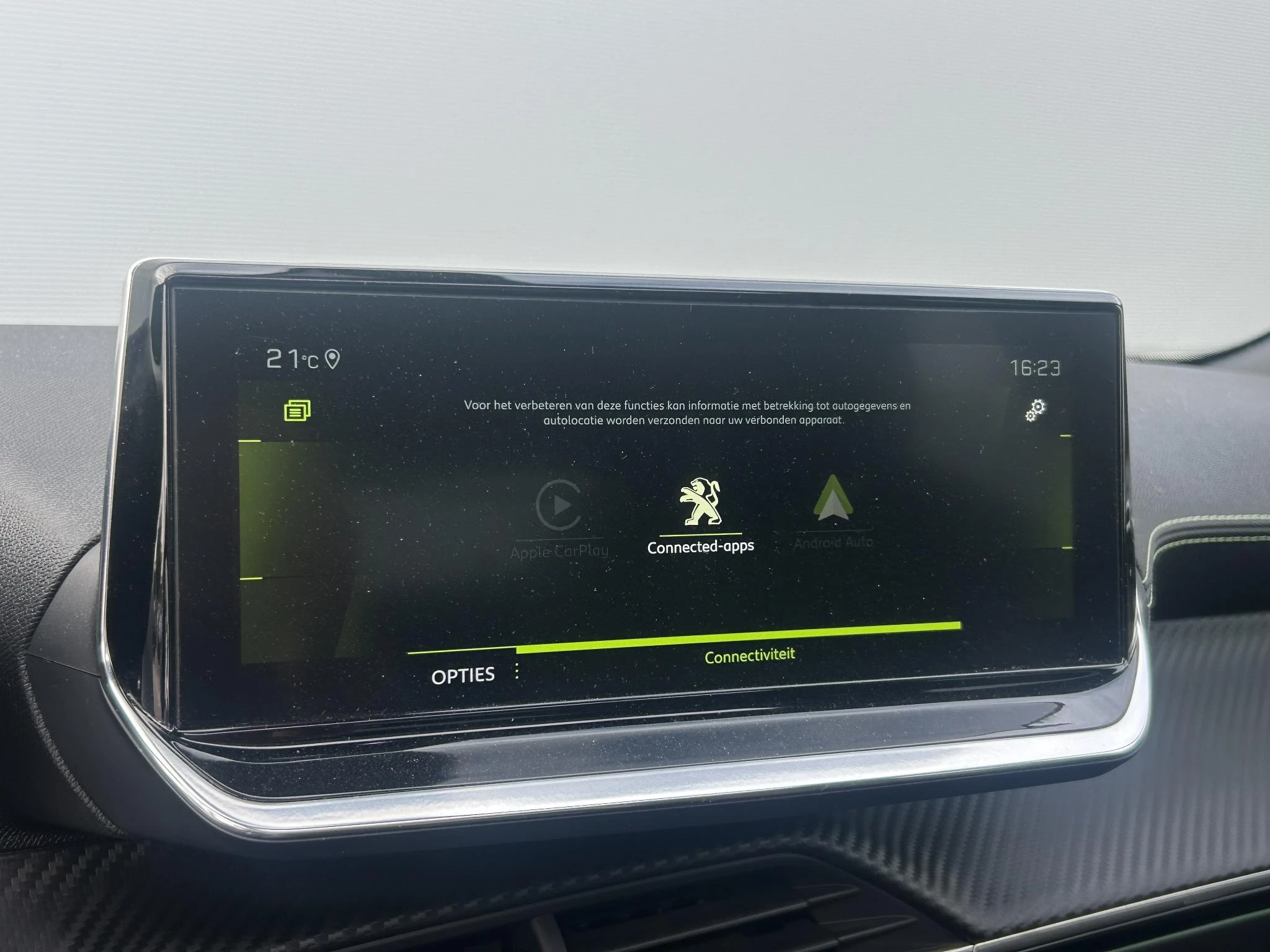 Peugeot-2008-image-11