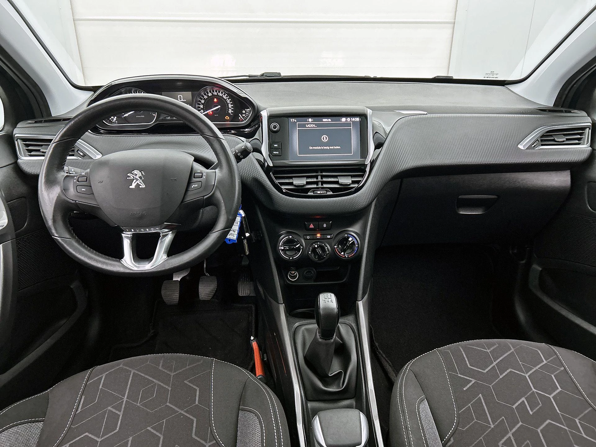 Peugeot 2008 1.2 PureTech Blue Lion