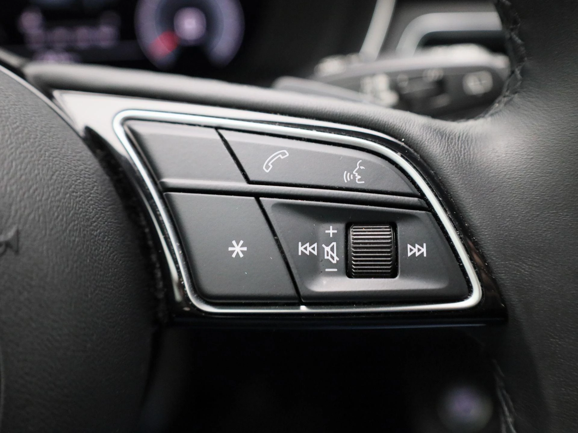 Audi-A4-image-16