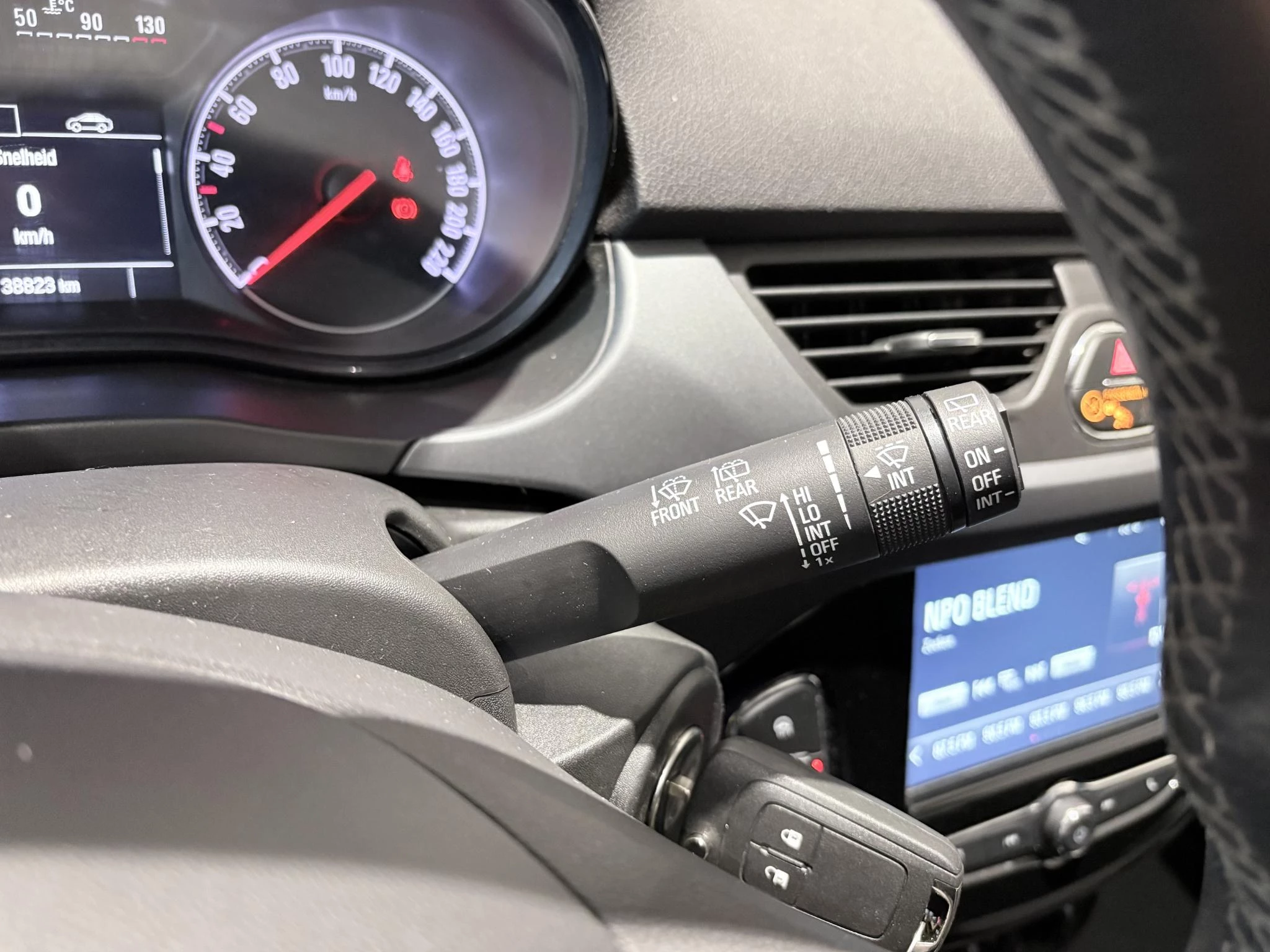 Opel-Corsa-image-12