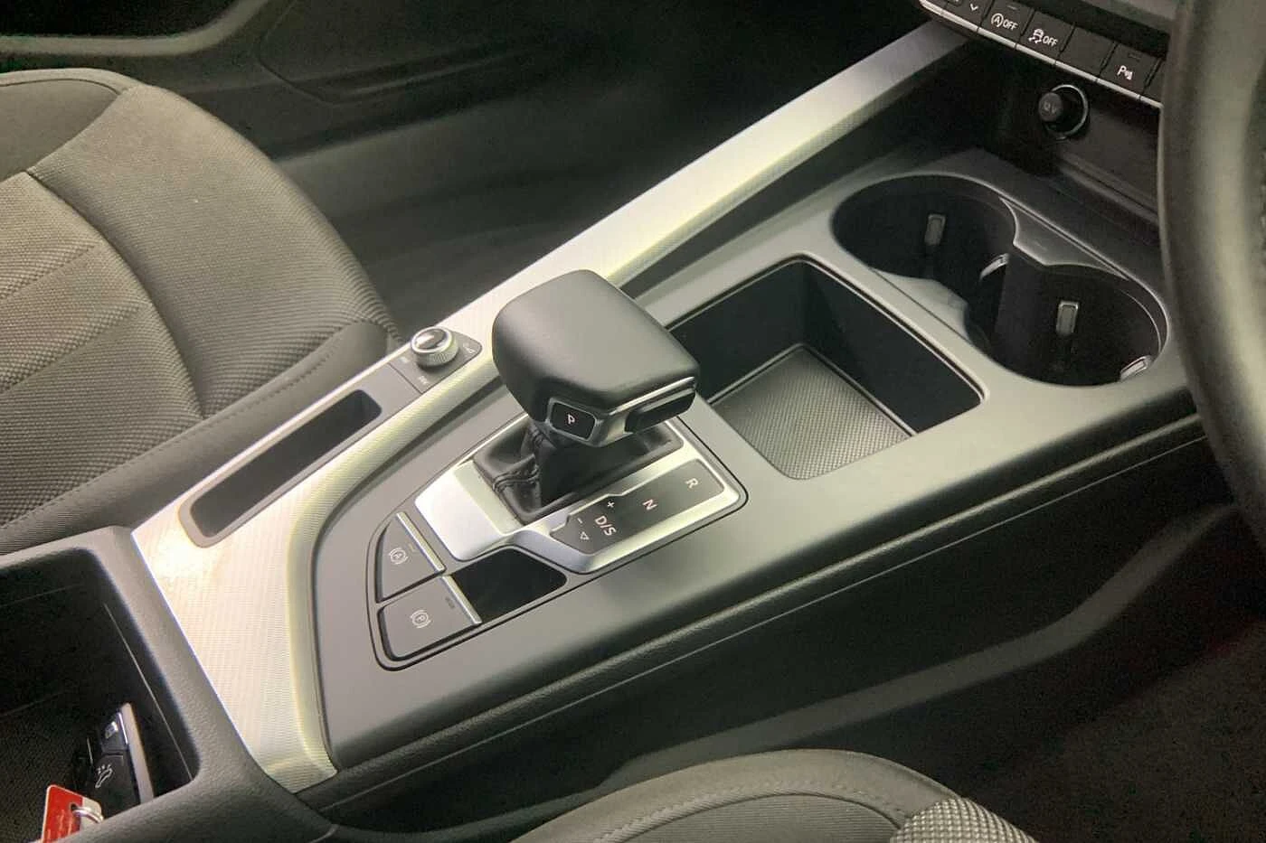 Audi-A4-image-7