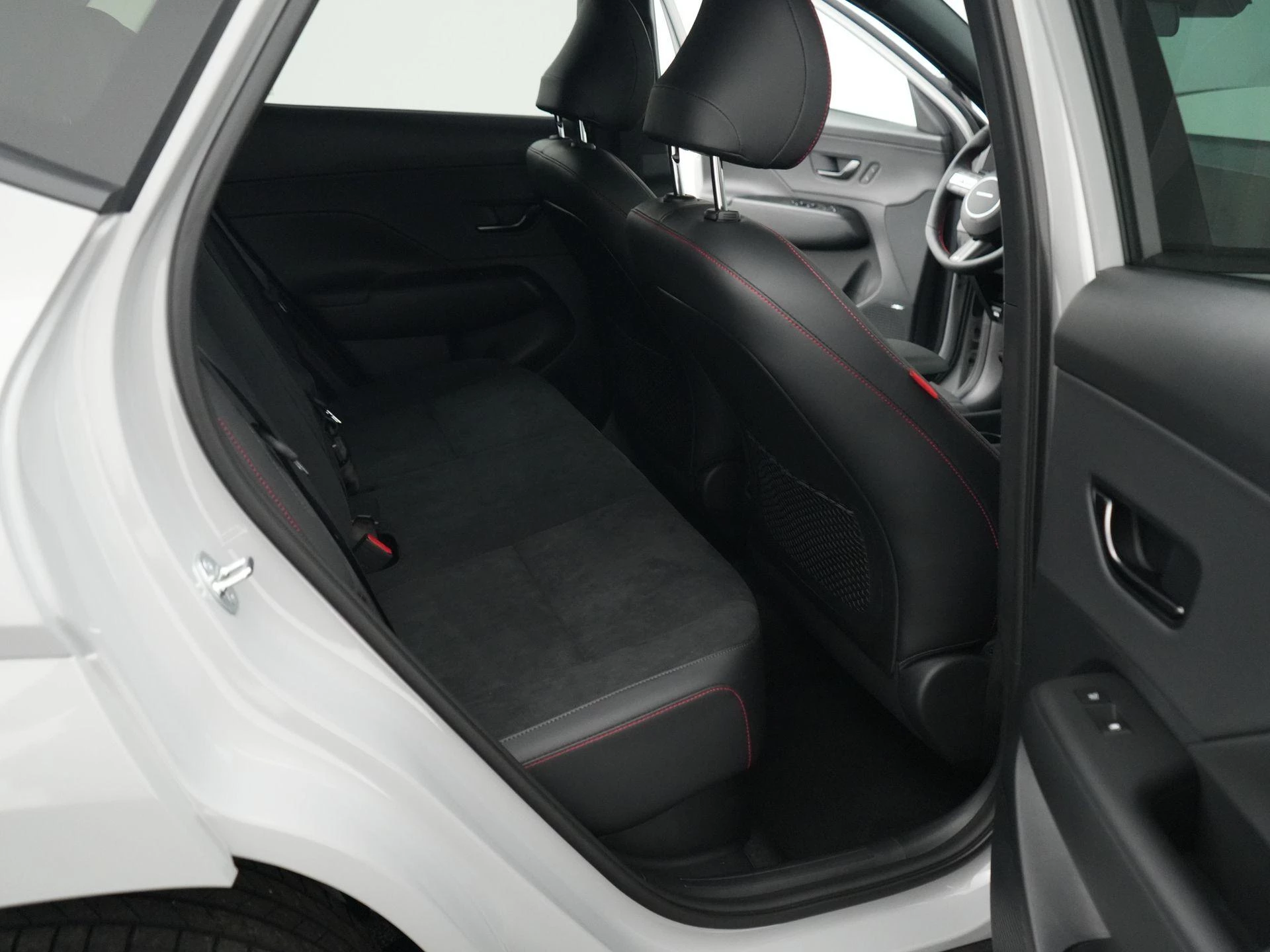 Hyundai-Kona-image-37