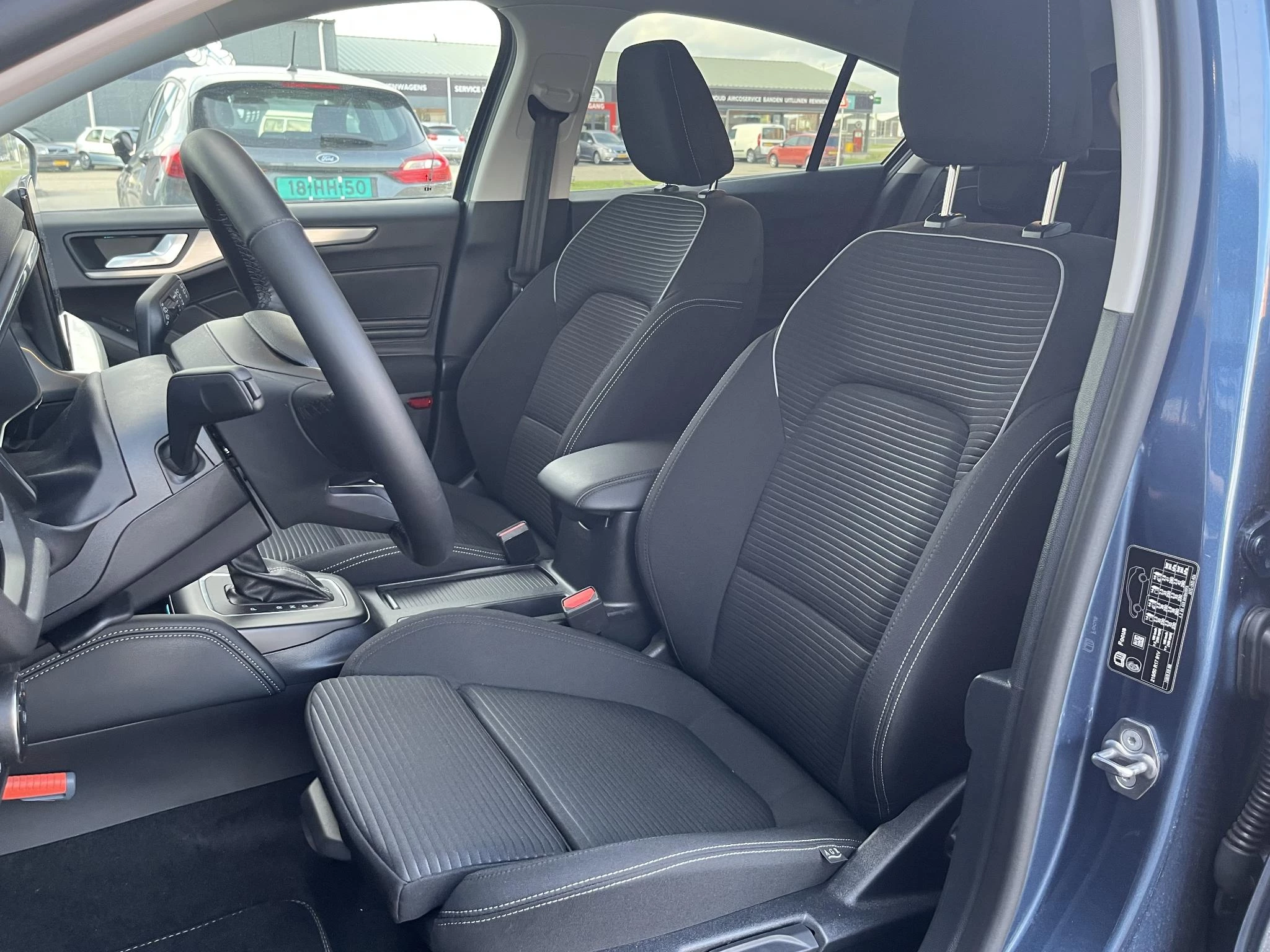 Ford Focus 1.0 EcoBoost Hybrid Titanium X