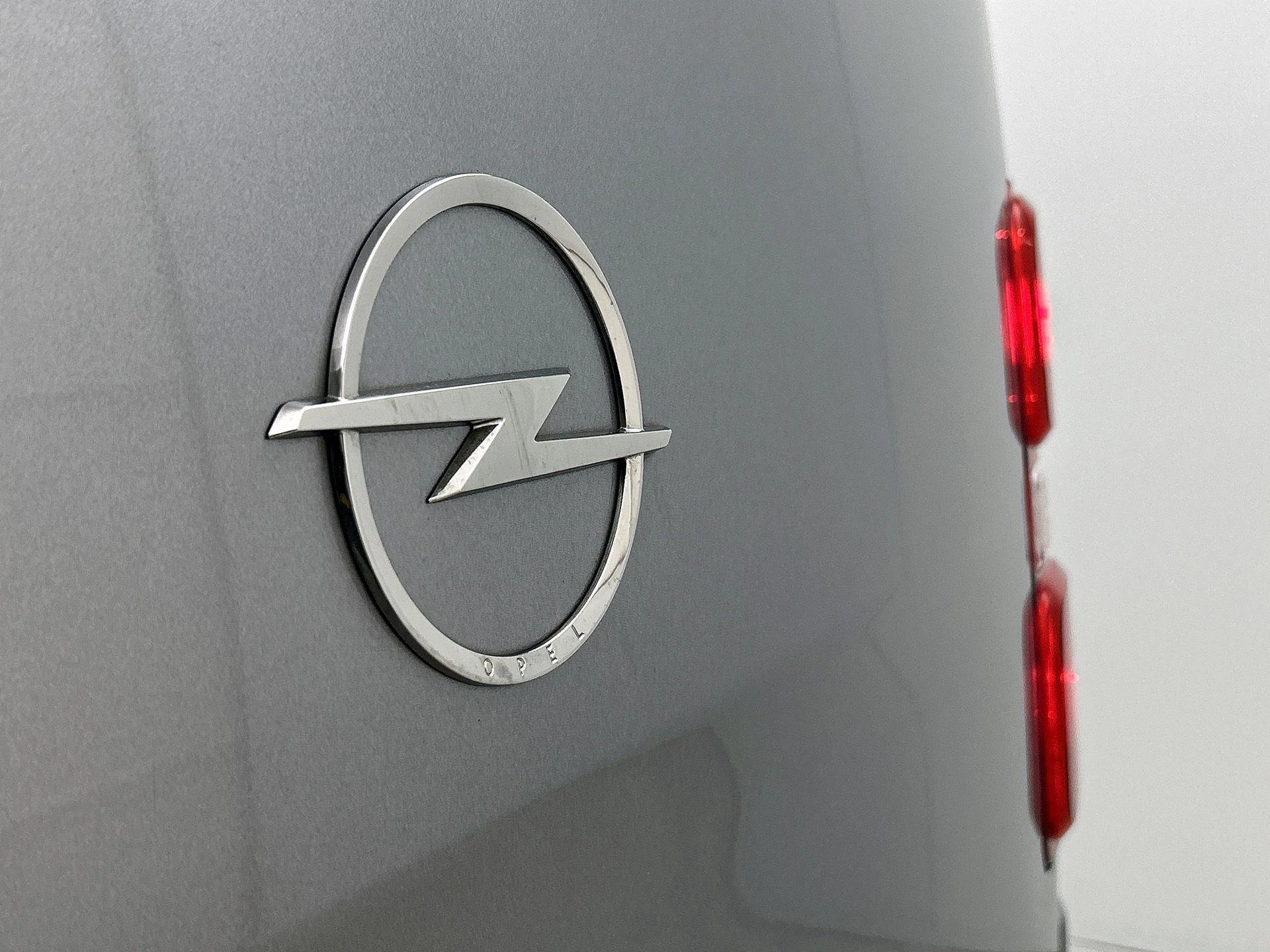 Opel-Vivaro-image-29