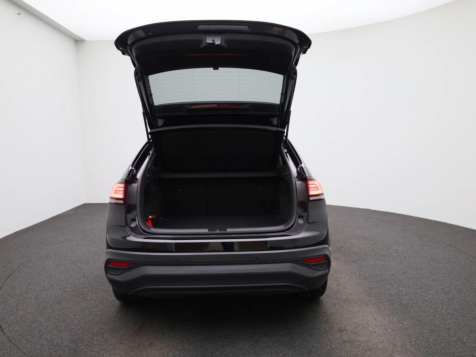 Volkswagen-Taigo-image-12