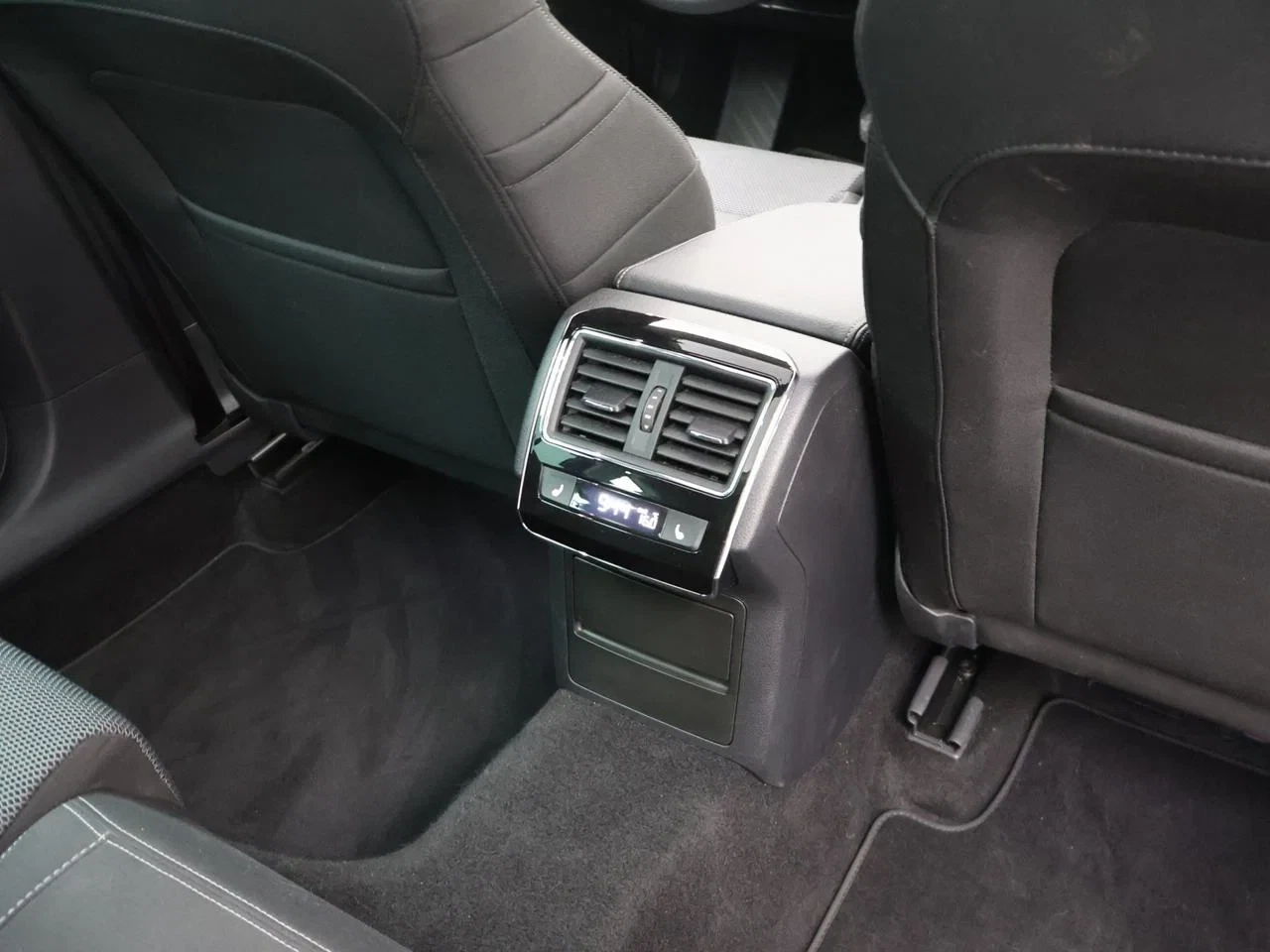 Škoda-Superb-image-20