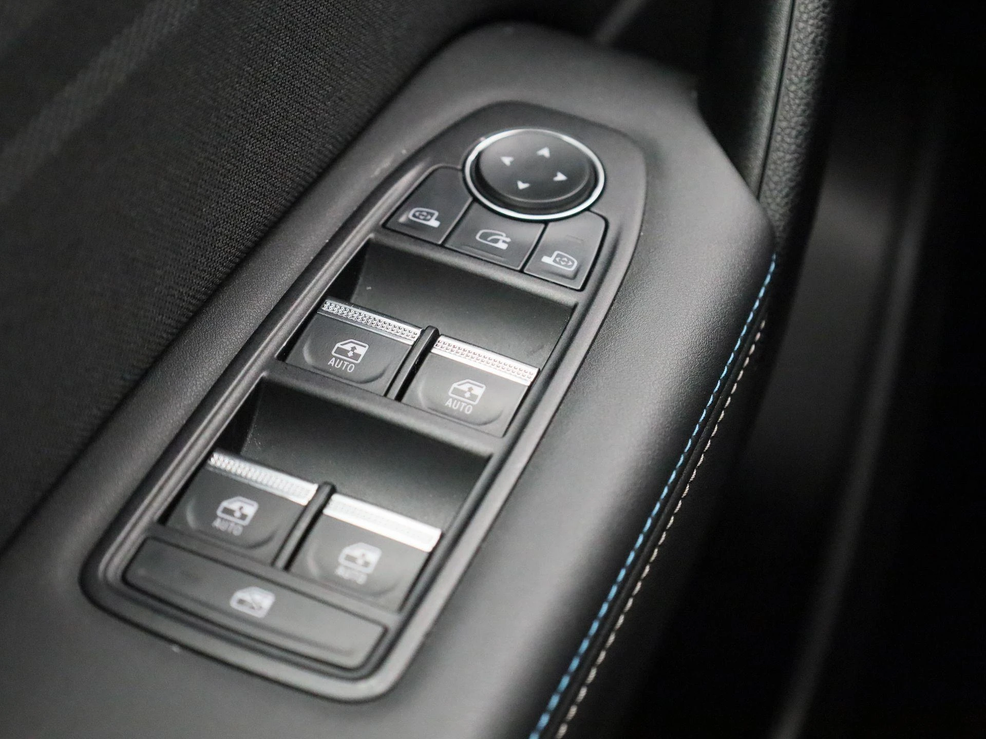 Renault-Captur-image-33