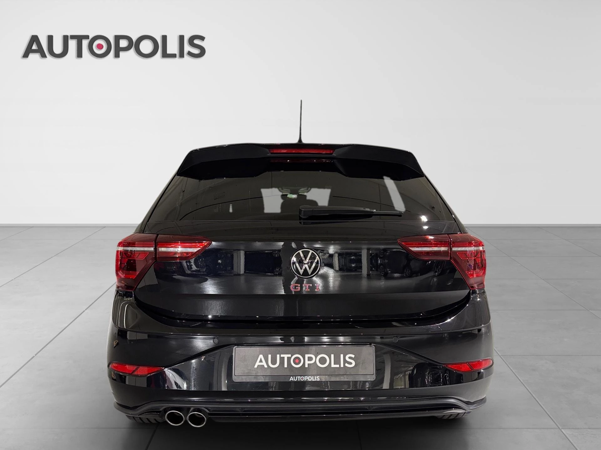 Volkswagen-Polo-image-14