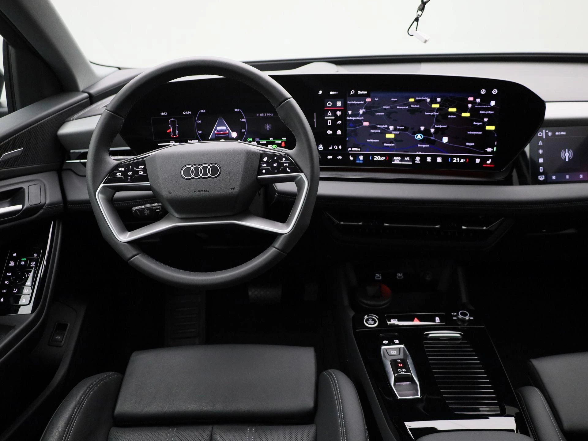 Audi-Q6 e-tron-image-6