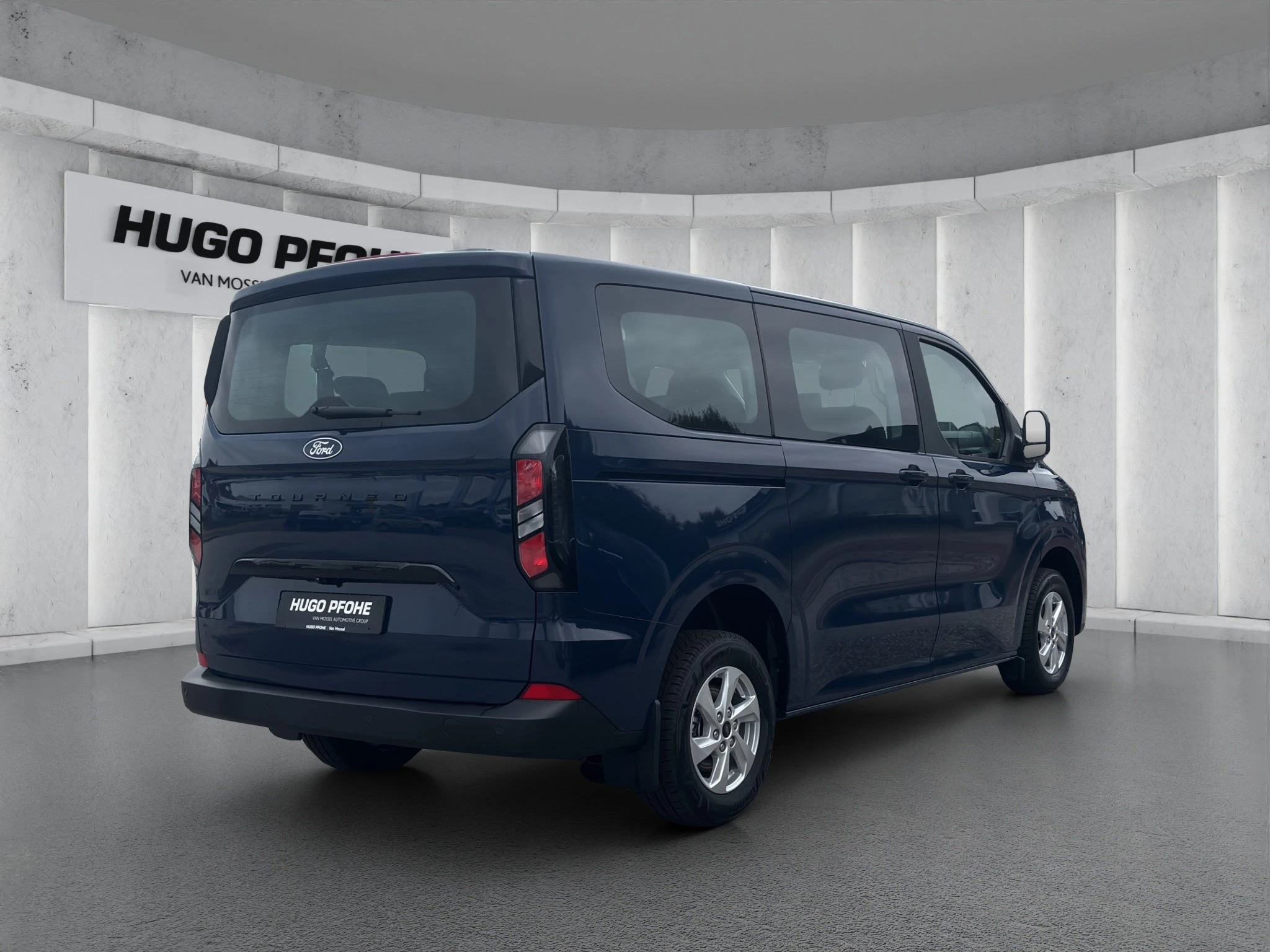 Ford-Tourneo Custom-image-4