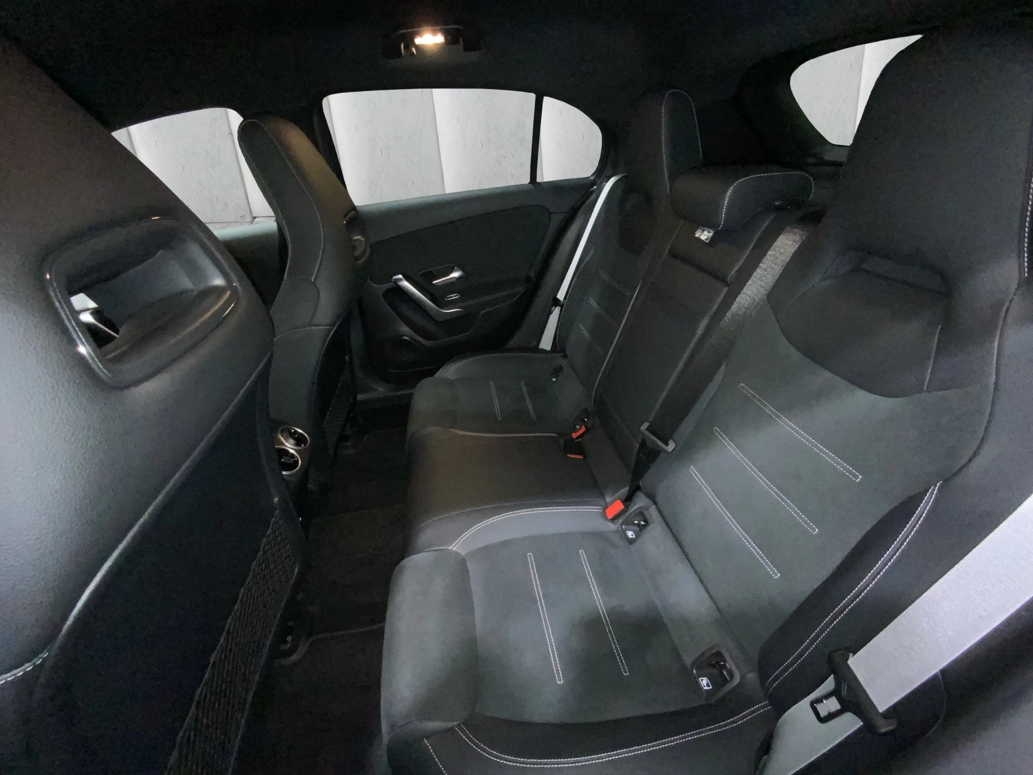 Mercedes-Benz A-Klasse 200 AMG Line (EURO 6e)