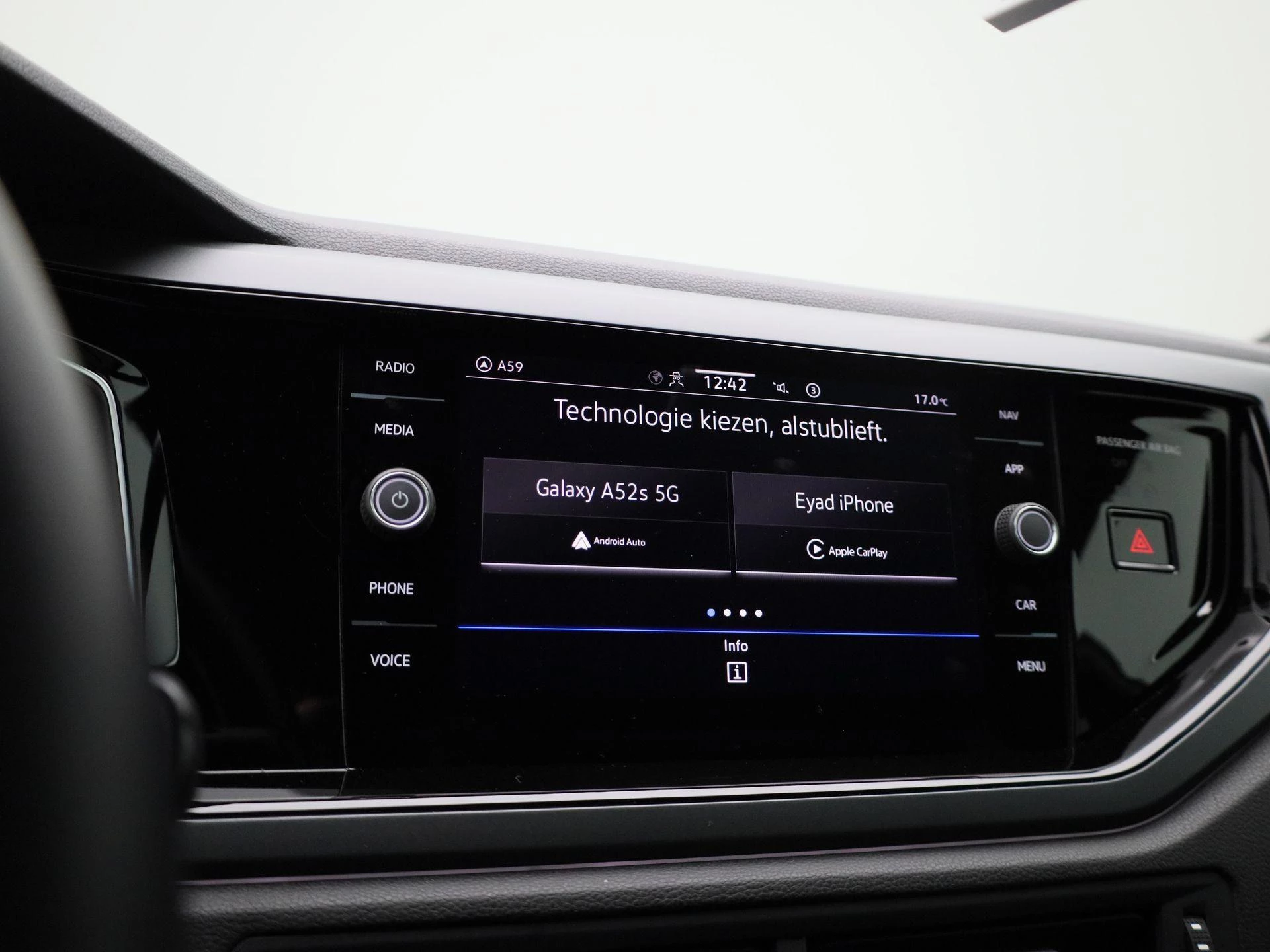 Volkswagen-Polo-image-25