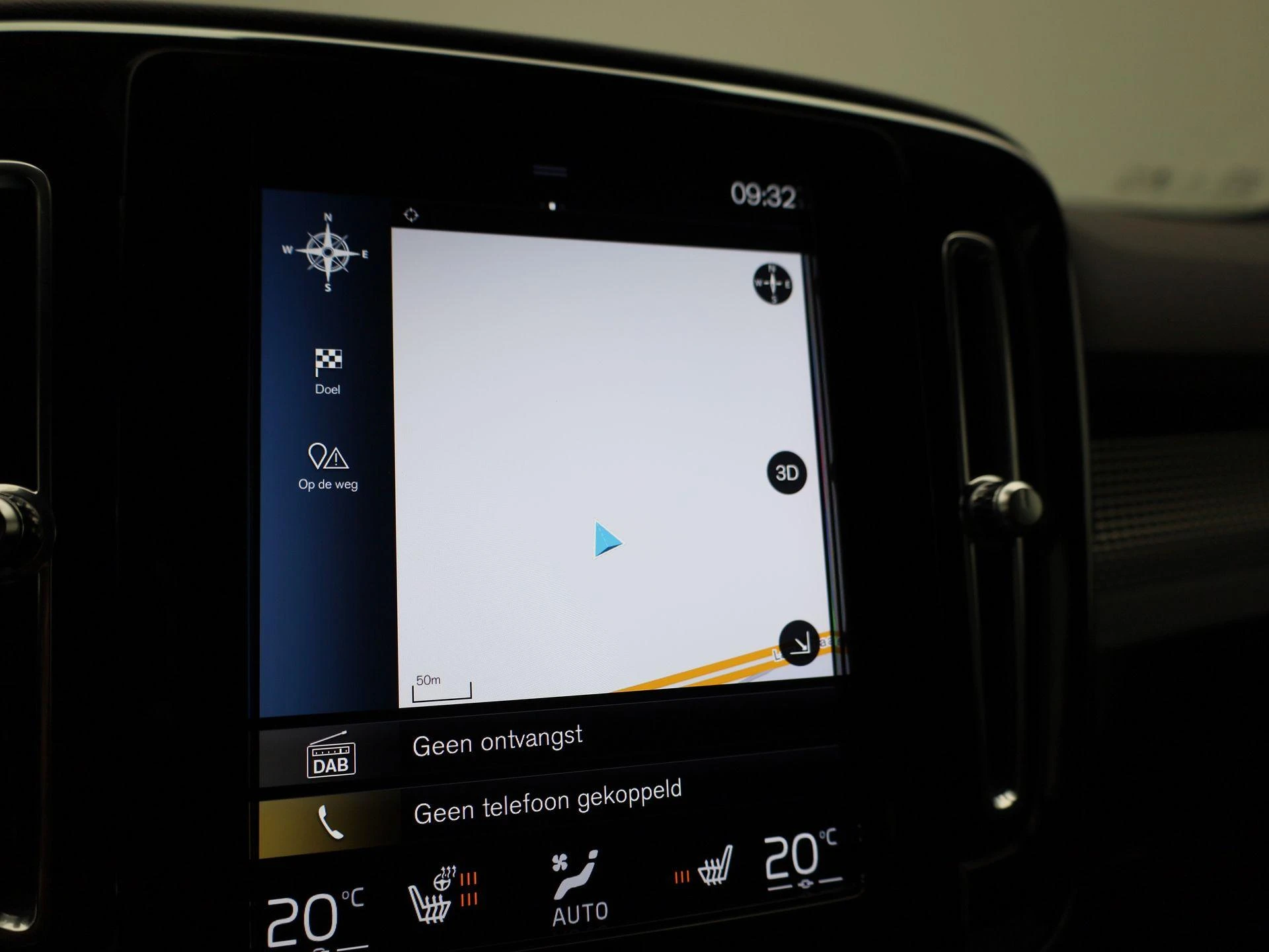 Volvo-XC40-image-21