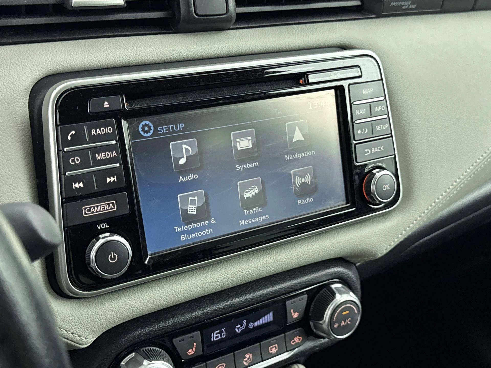 Nissan-Micra-image-11