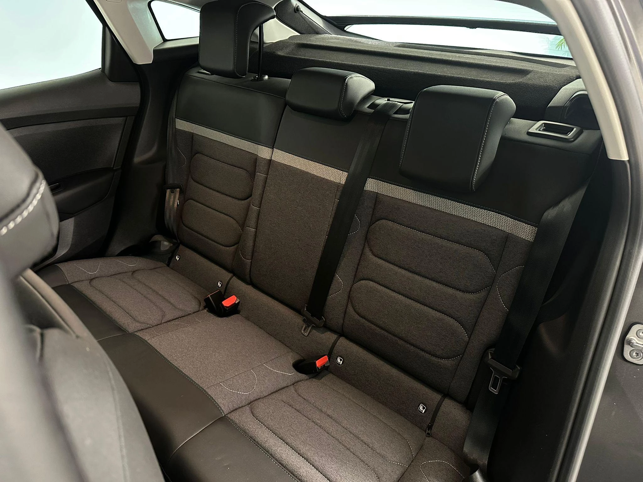 Citroën-ë-C4-image-8