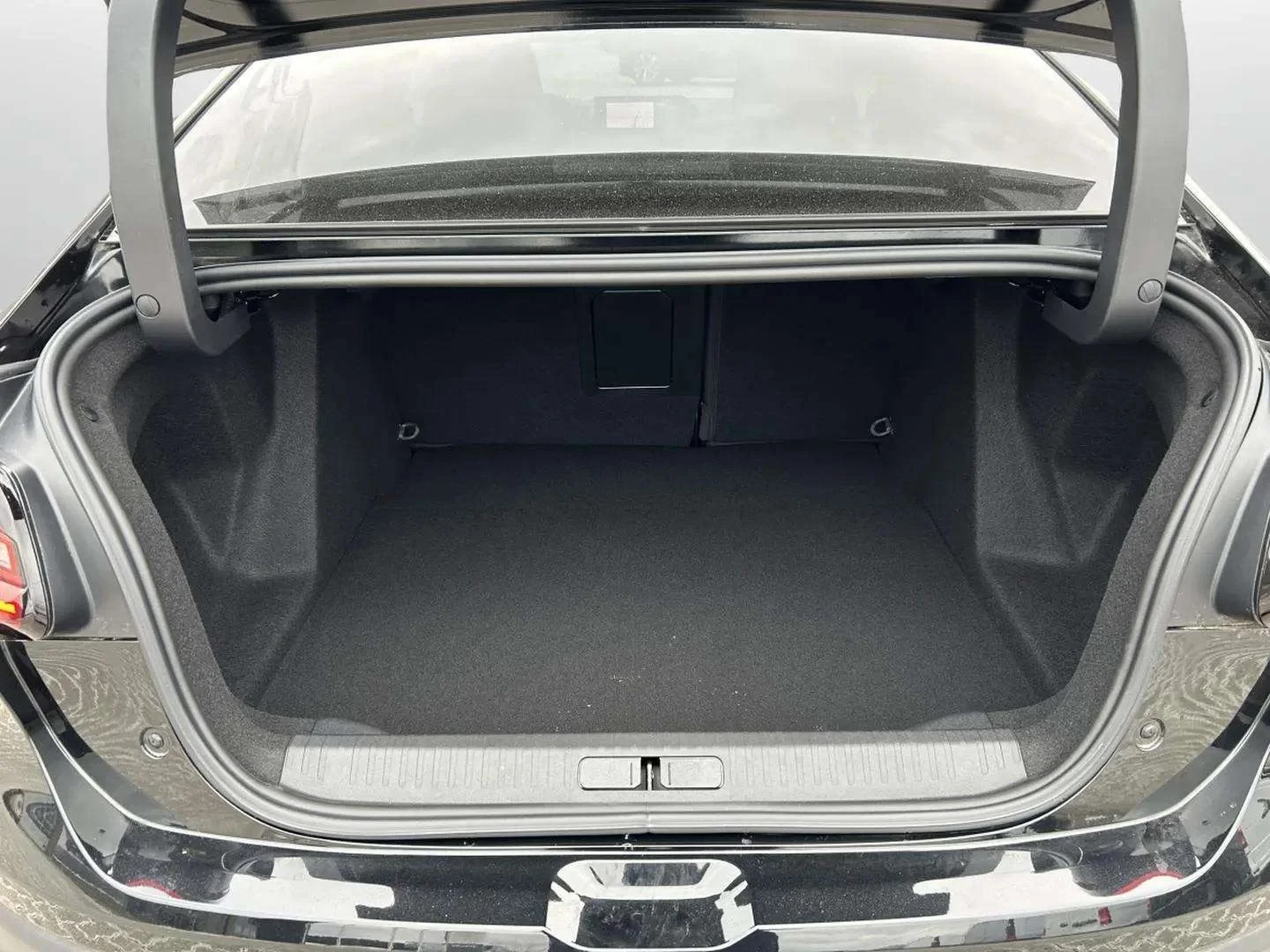 Citroën-ë-C4 X-image-22