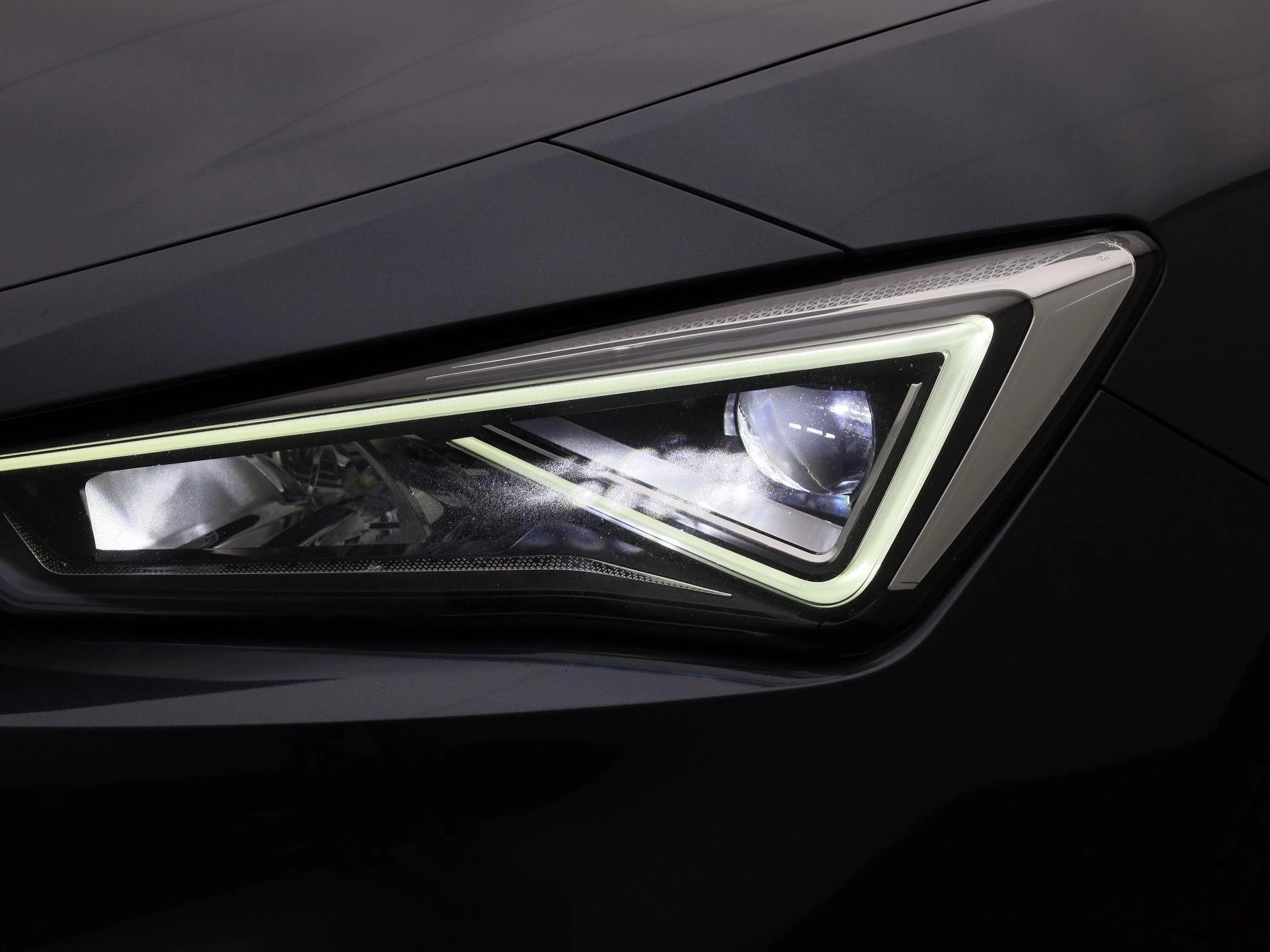 SEAT-Leon-image-12