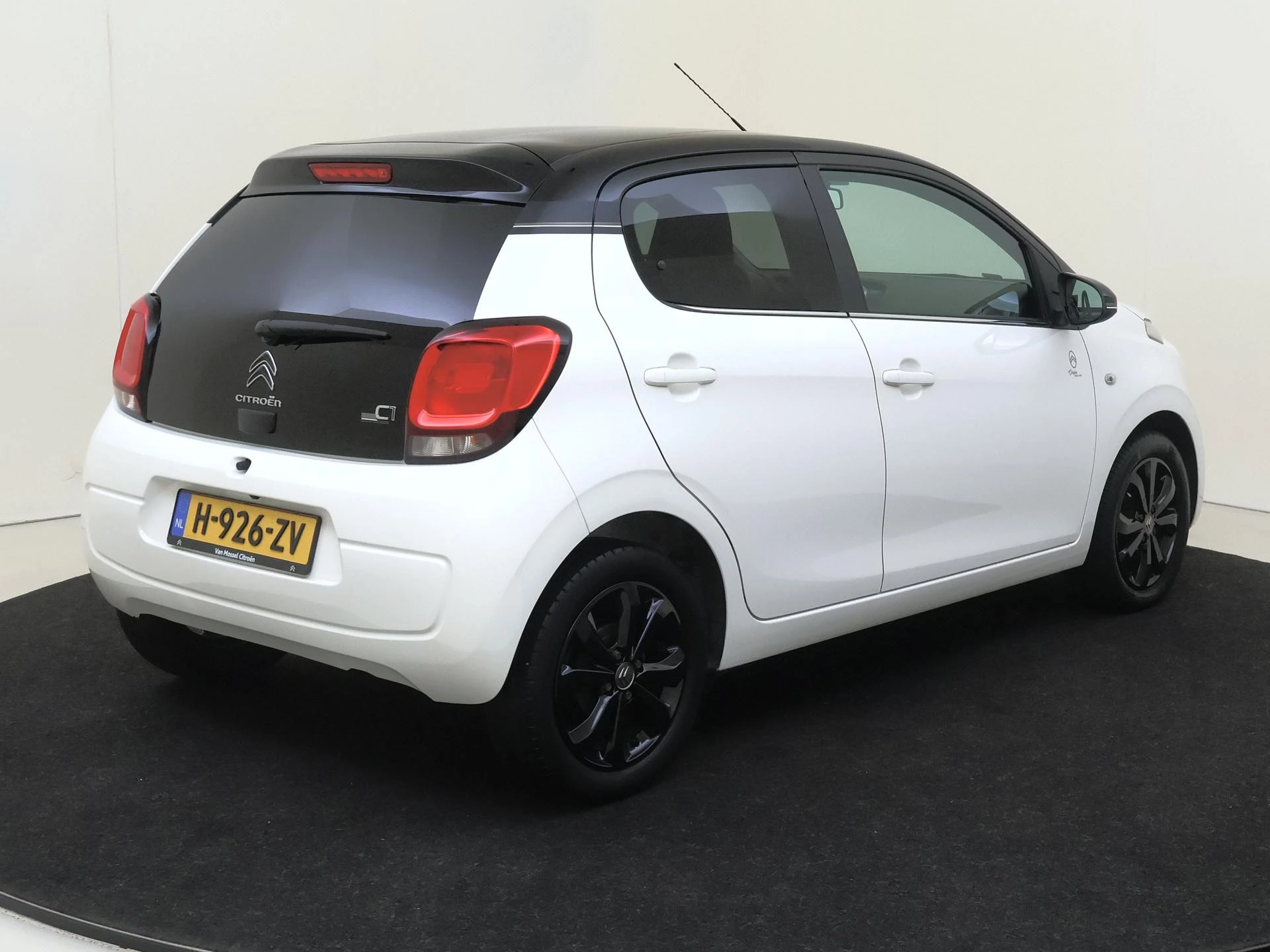 Citroën C1 1.0 VTi Shine