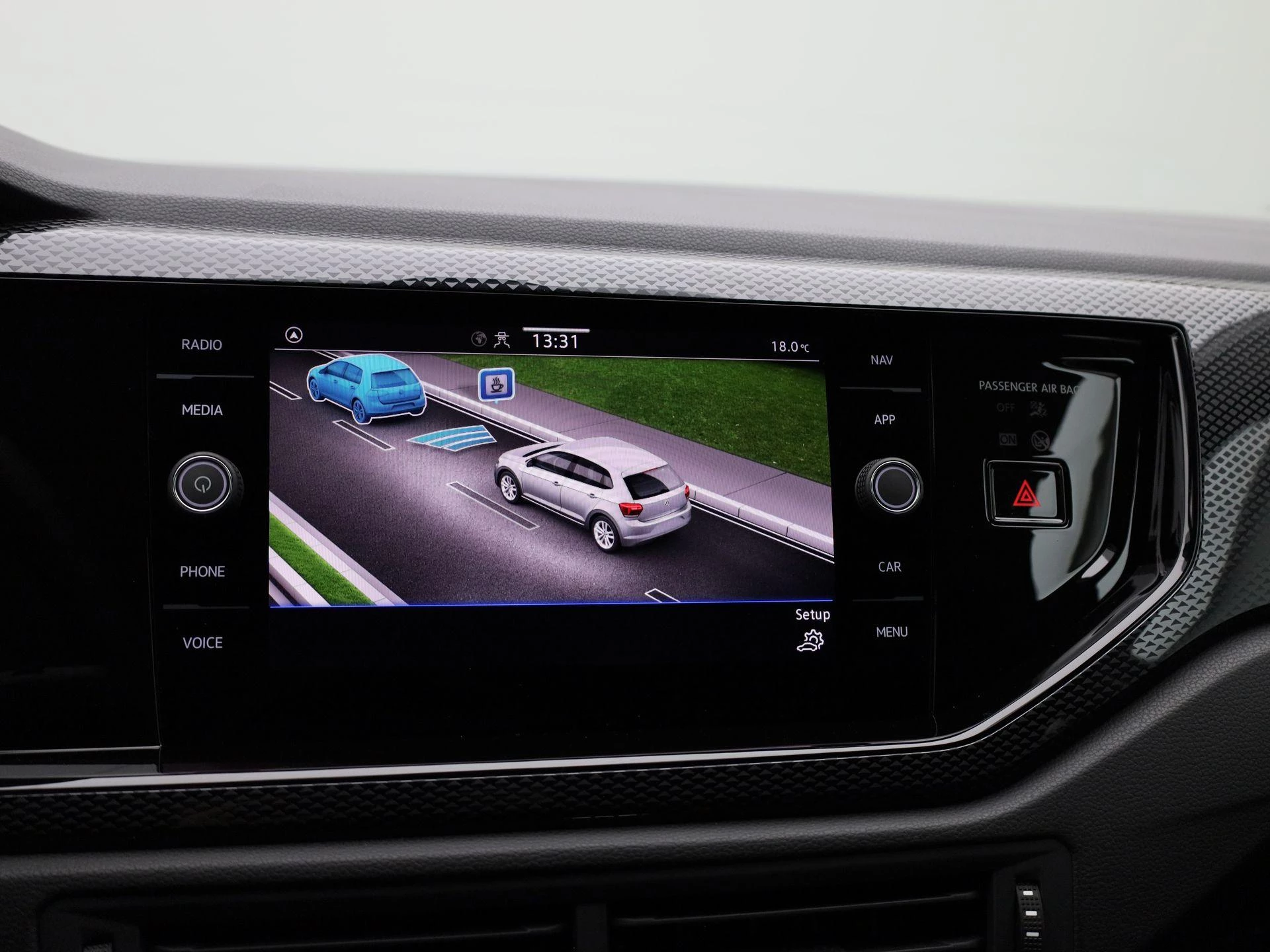Volkswagen-Polo-image-26