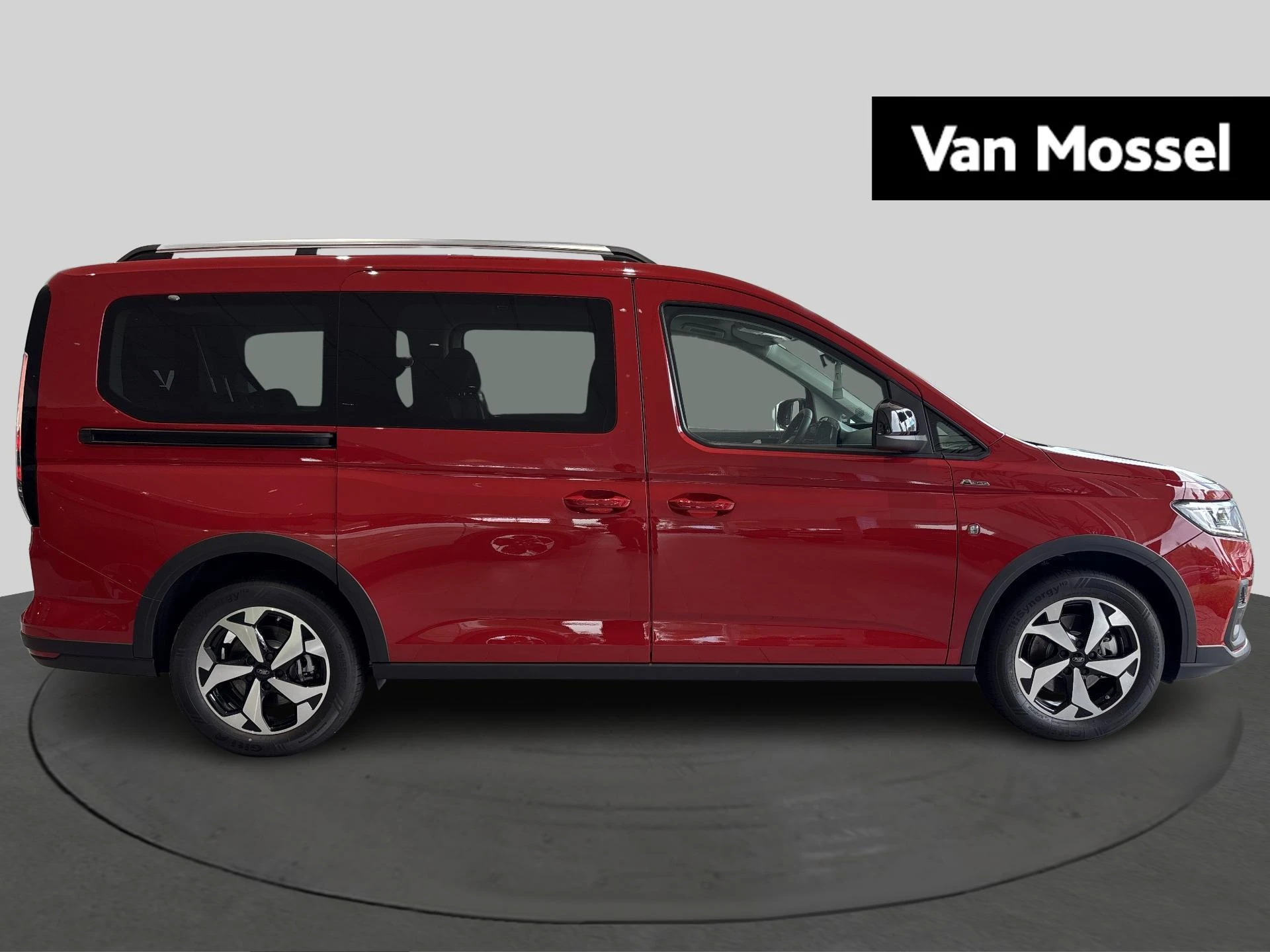 Ford-Tourneo Connect-image-4