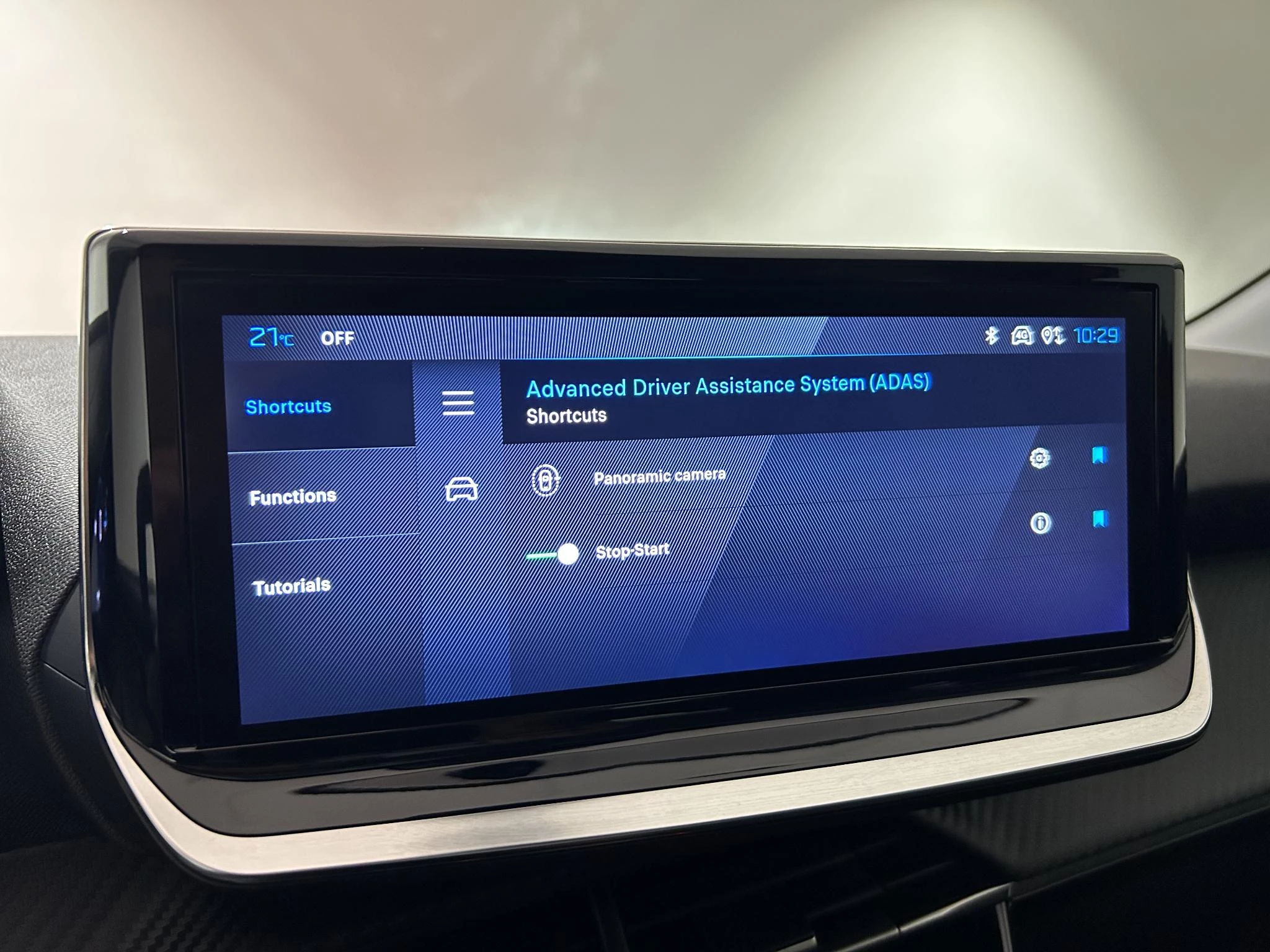 Peugeot 208 1.2 Hybrid 110 e-DCS6 Allure