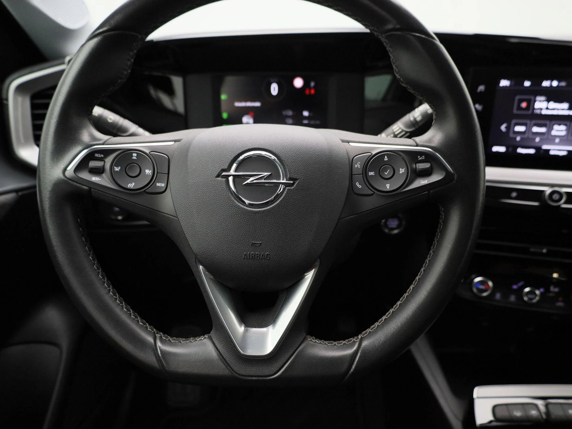 Opel-Mokka-e-image-6