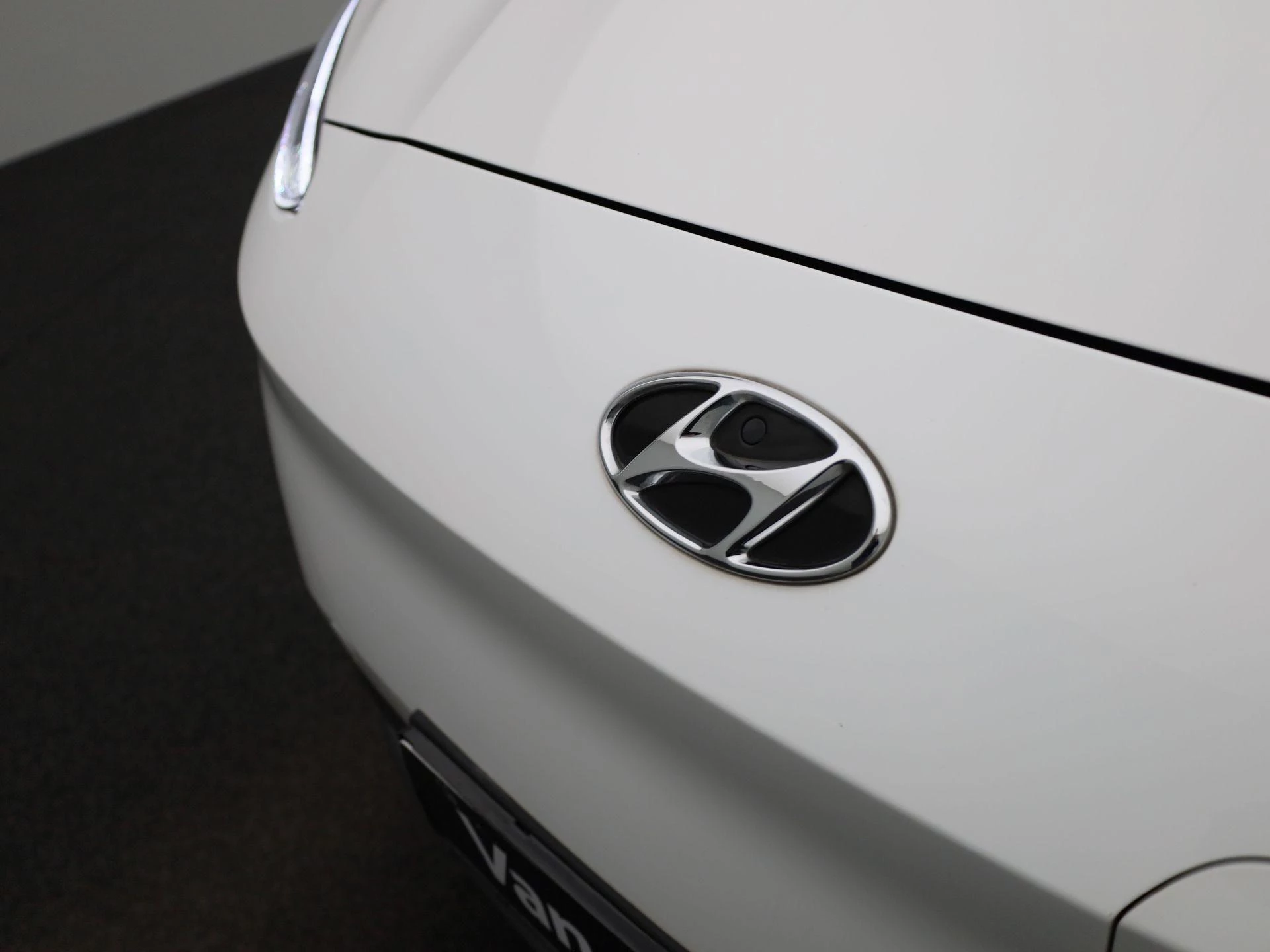 Hyundai-Kona-image-34