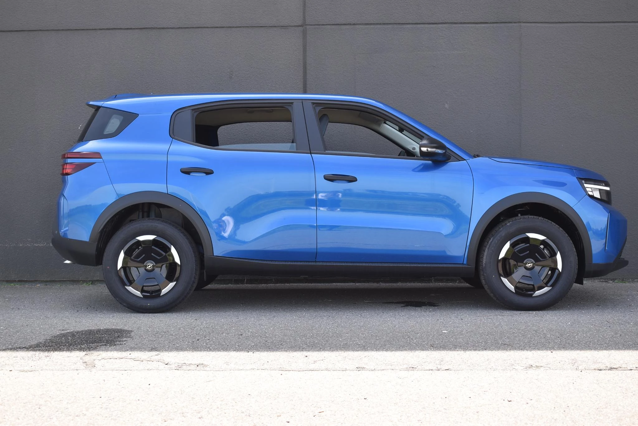 Opel Frontera 1.2 Turbo Hybrid Edition