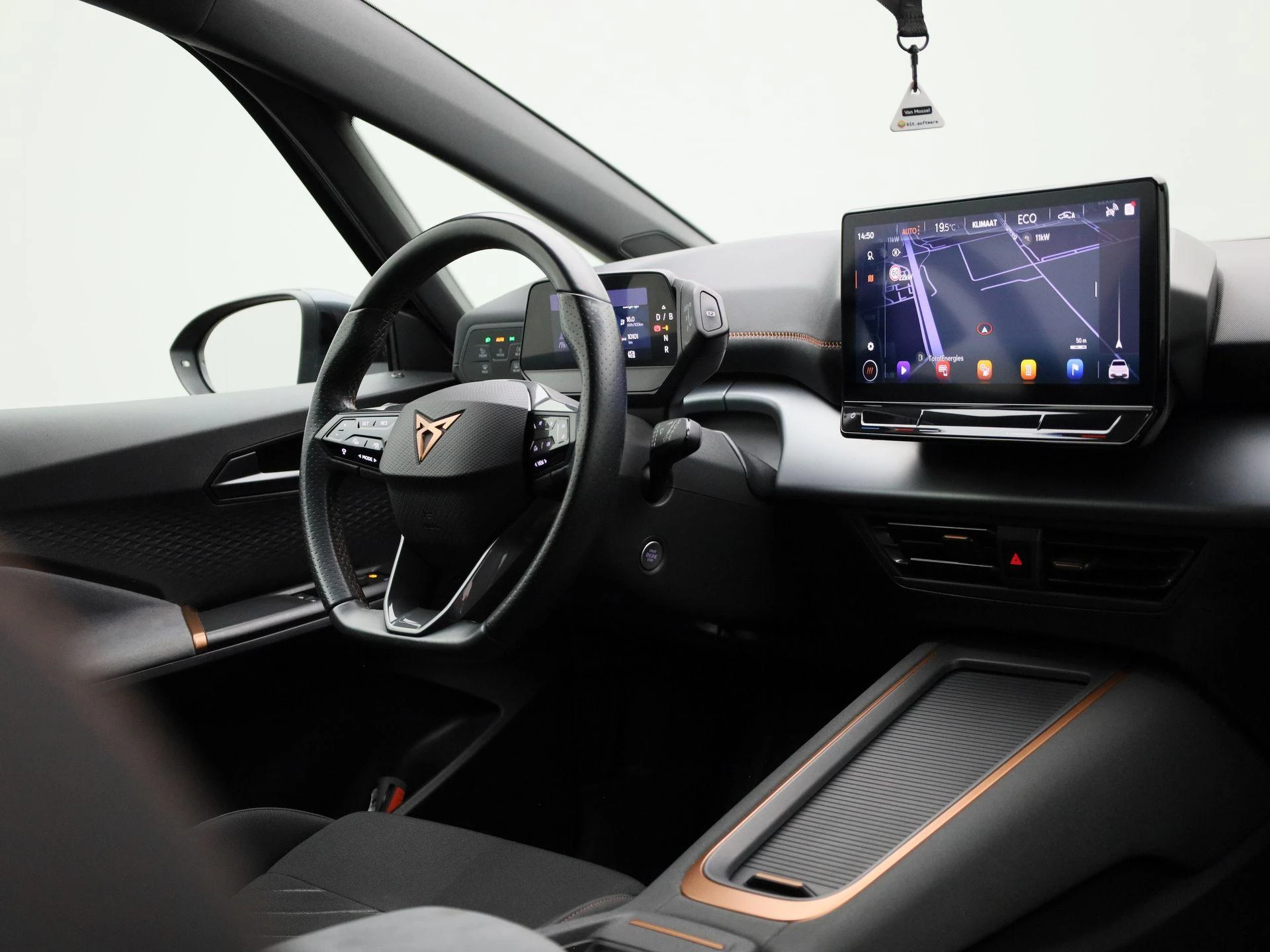 CUPRA-Born-image-34