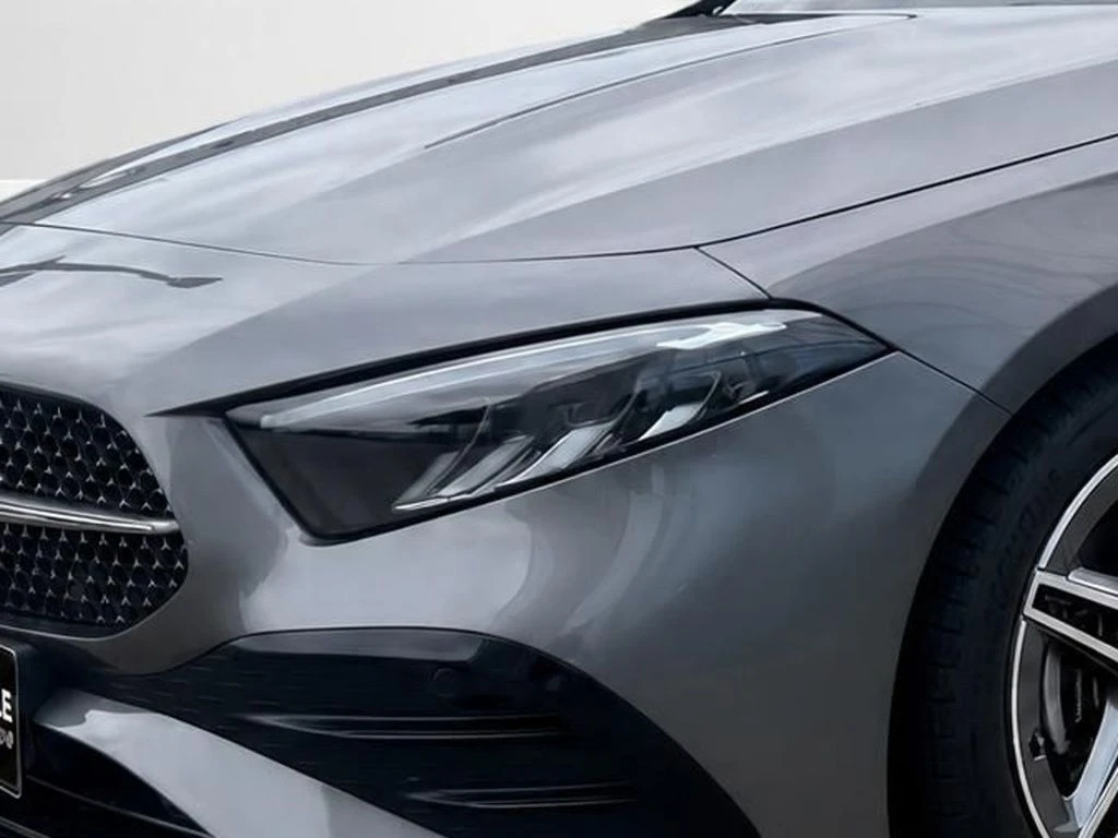 Mercedes-Benz-A-Klasse 200-image-4