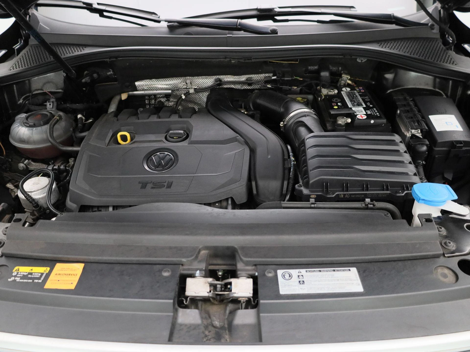 Volkswagen-Tiguan Allspace-image-31