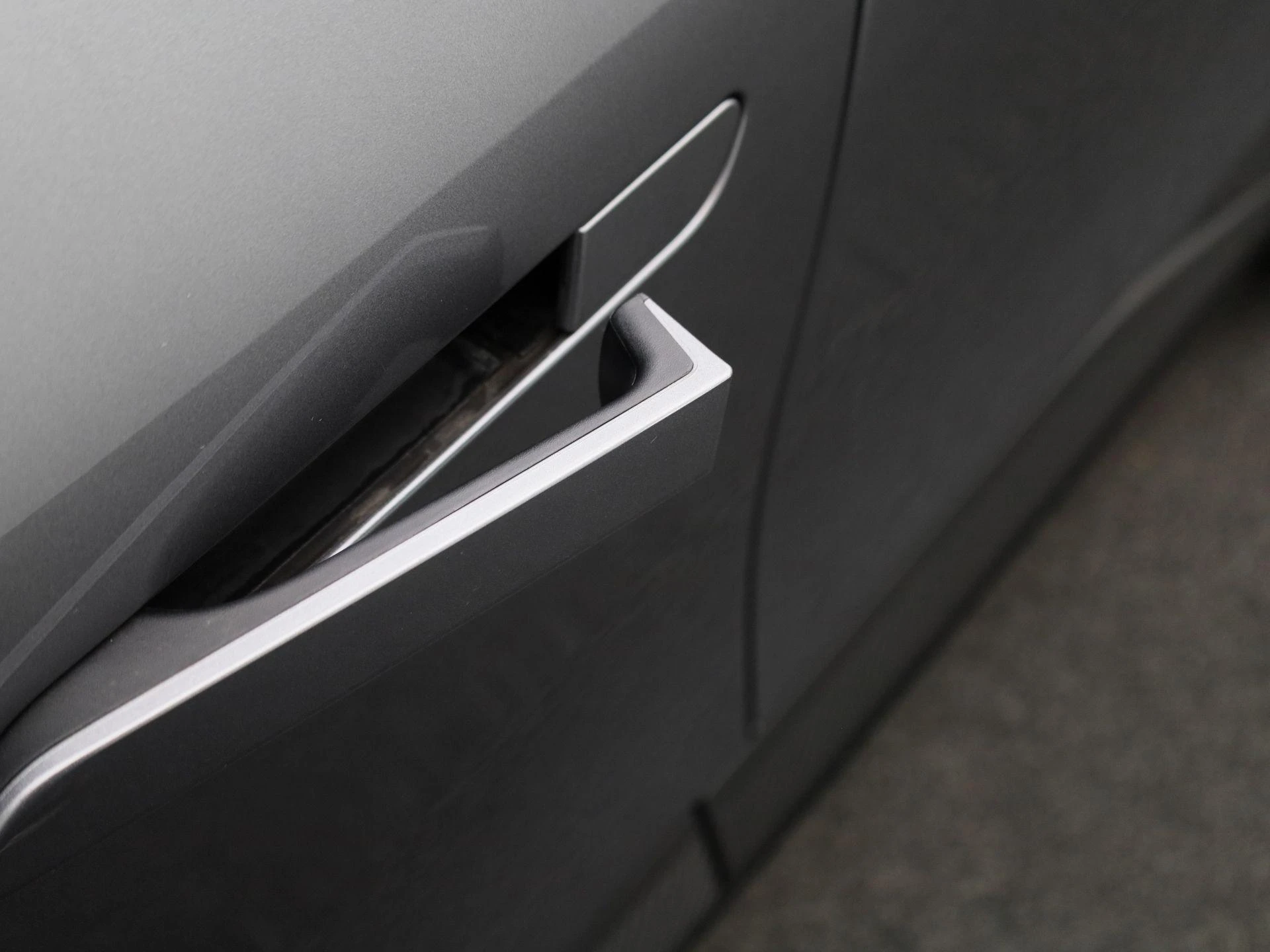 Renault-Megane E-Tech-image-14