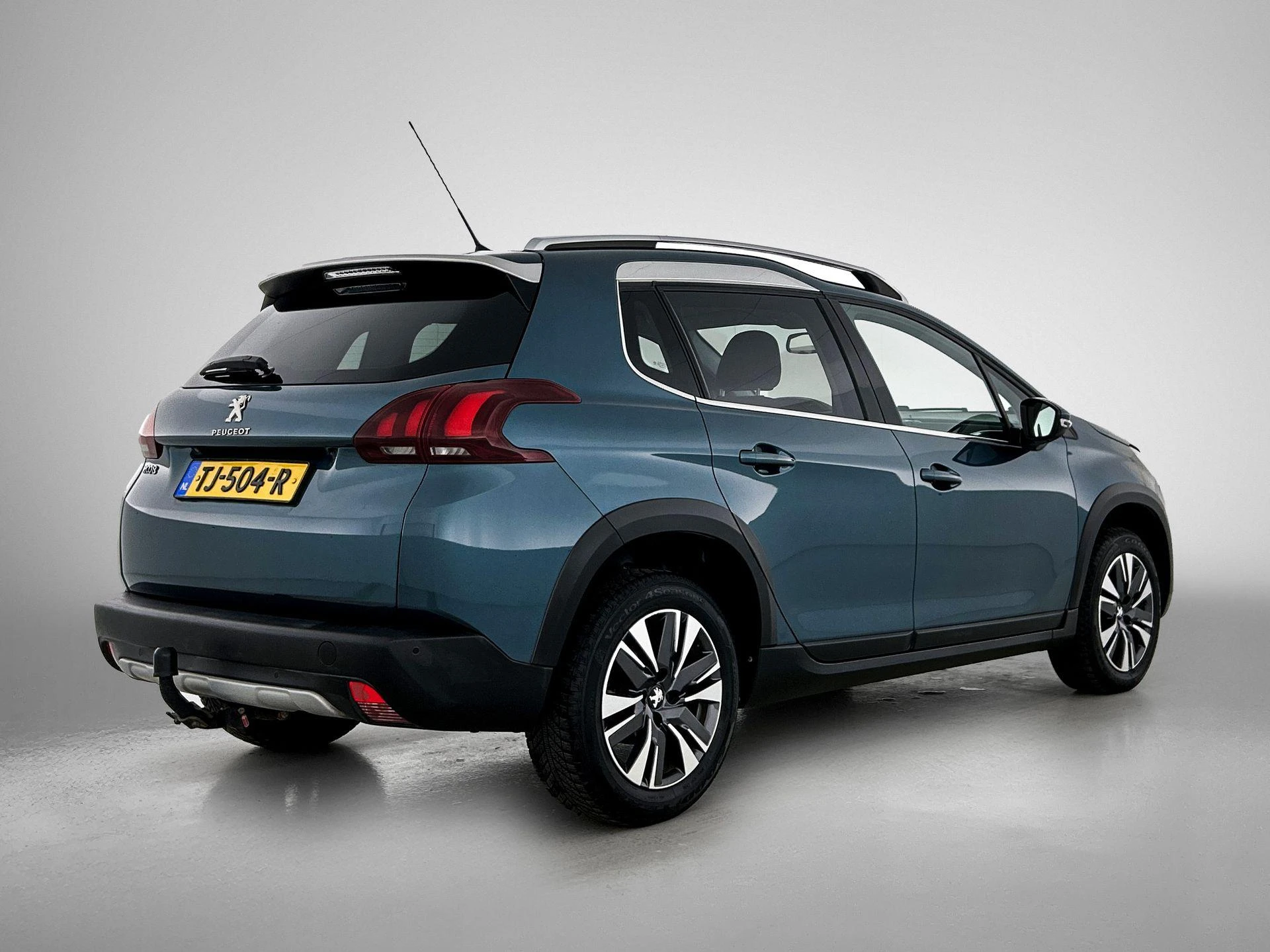 Peugeot-2008-image-3