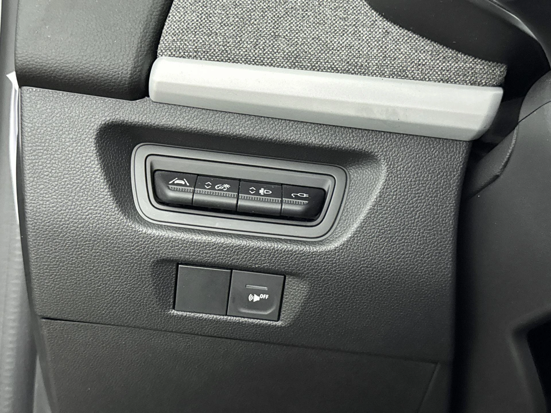 Renault-ZOE-image-19