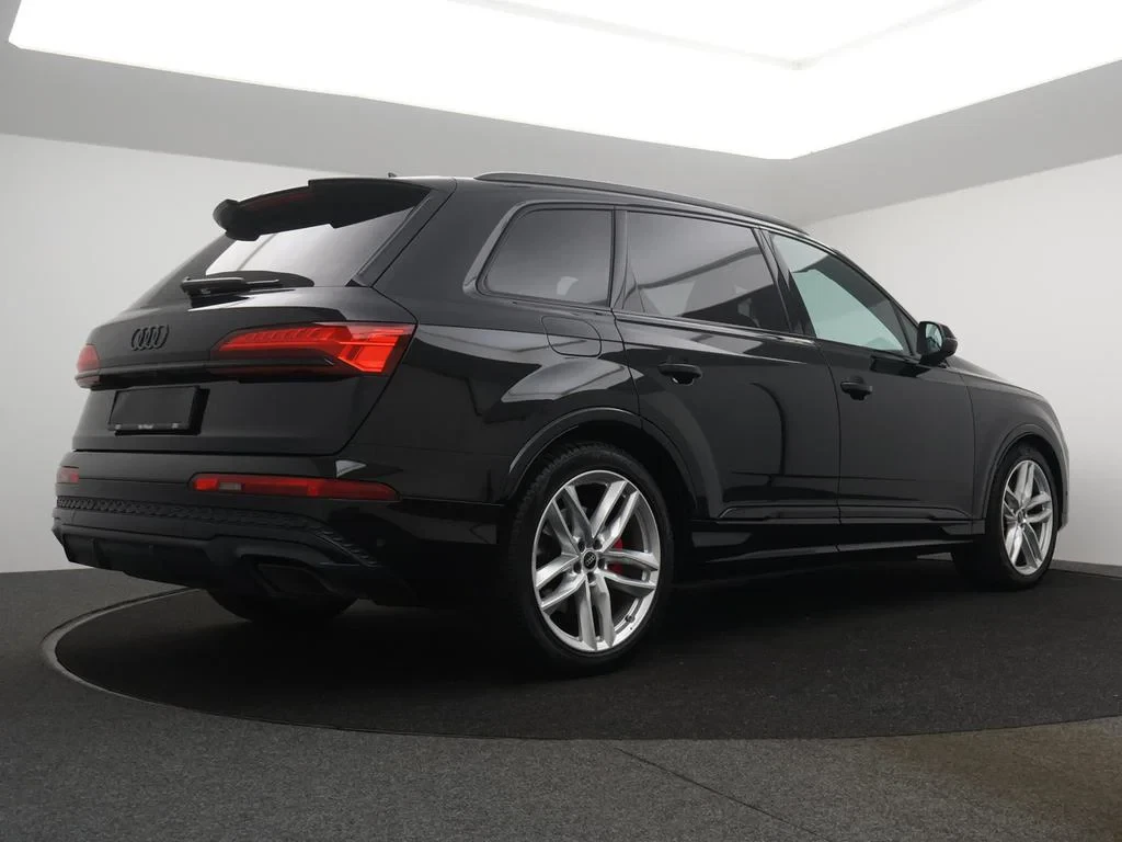 Audi-Q7-image-1