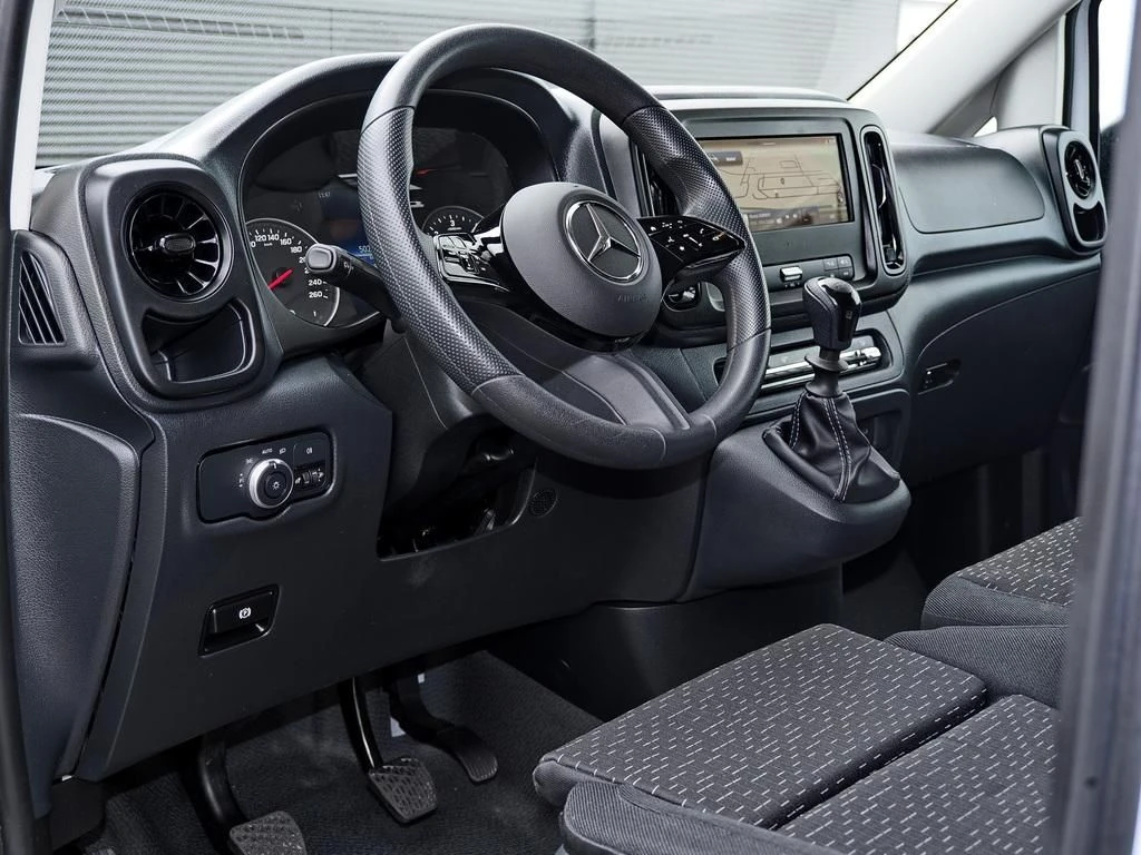 Mercedes-Benz-Vito 116-image-7