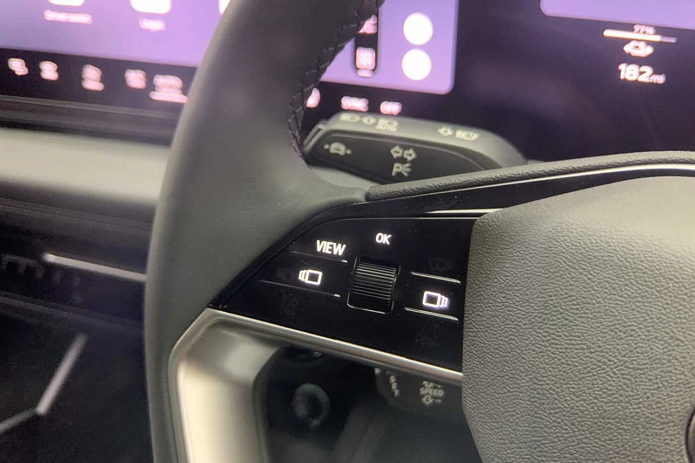 Audi-A6 Avant e-tron-image-19