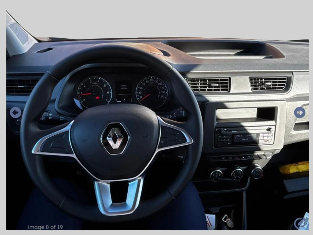 Renault Express Tce 102 ECOLEADER Essentiel