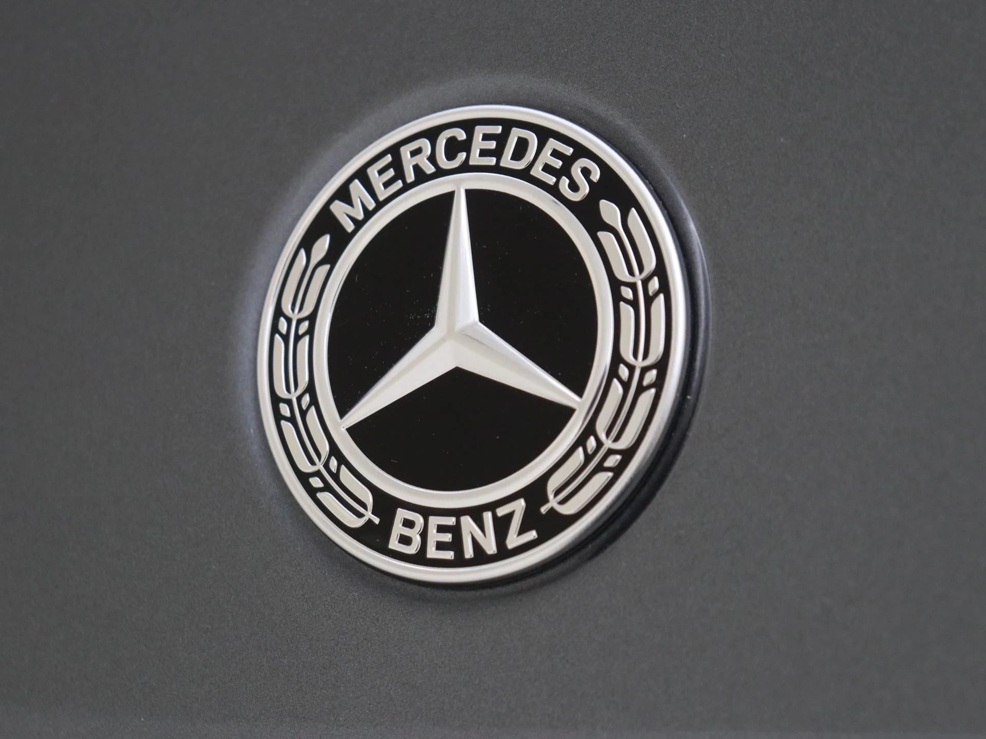 Mercedes-Benz-G-Klasse-image-29