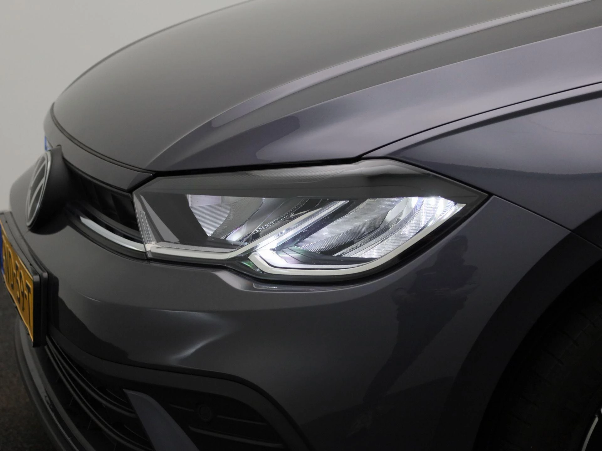 Volkswagen-Polo-image-11