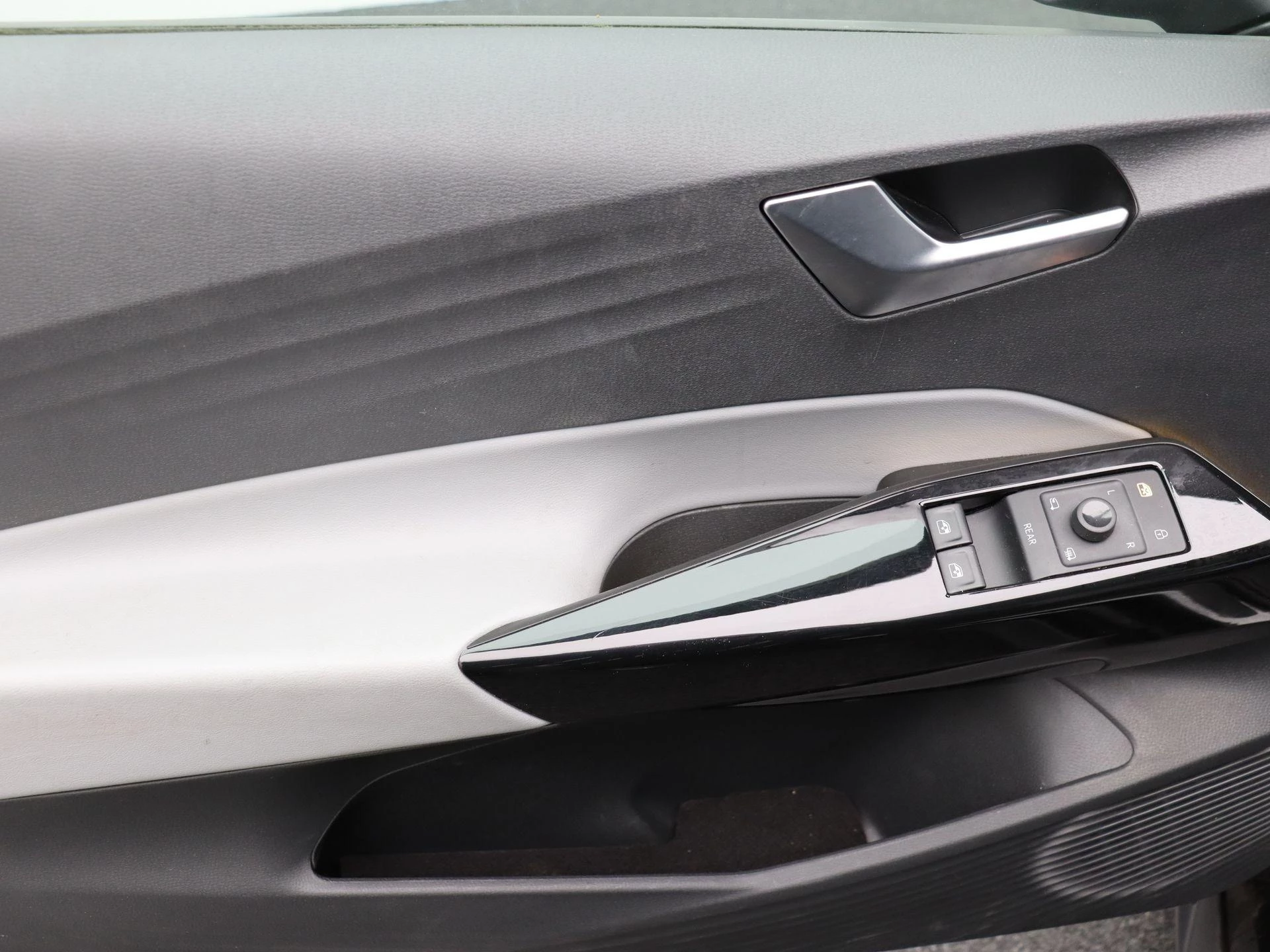 Volkswagen-ID.3-image-10
