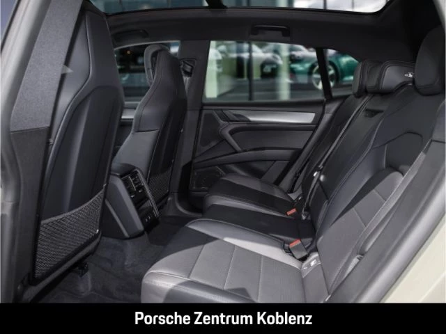 Porsche Cayenne Electric -